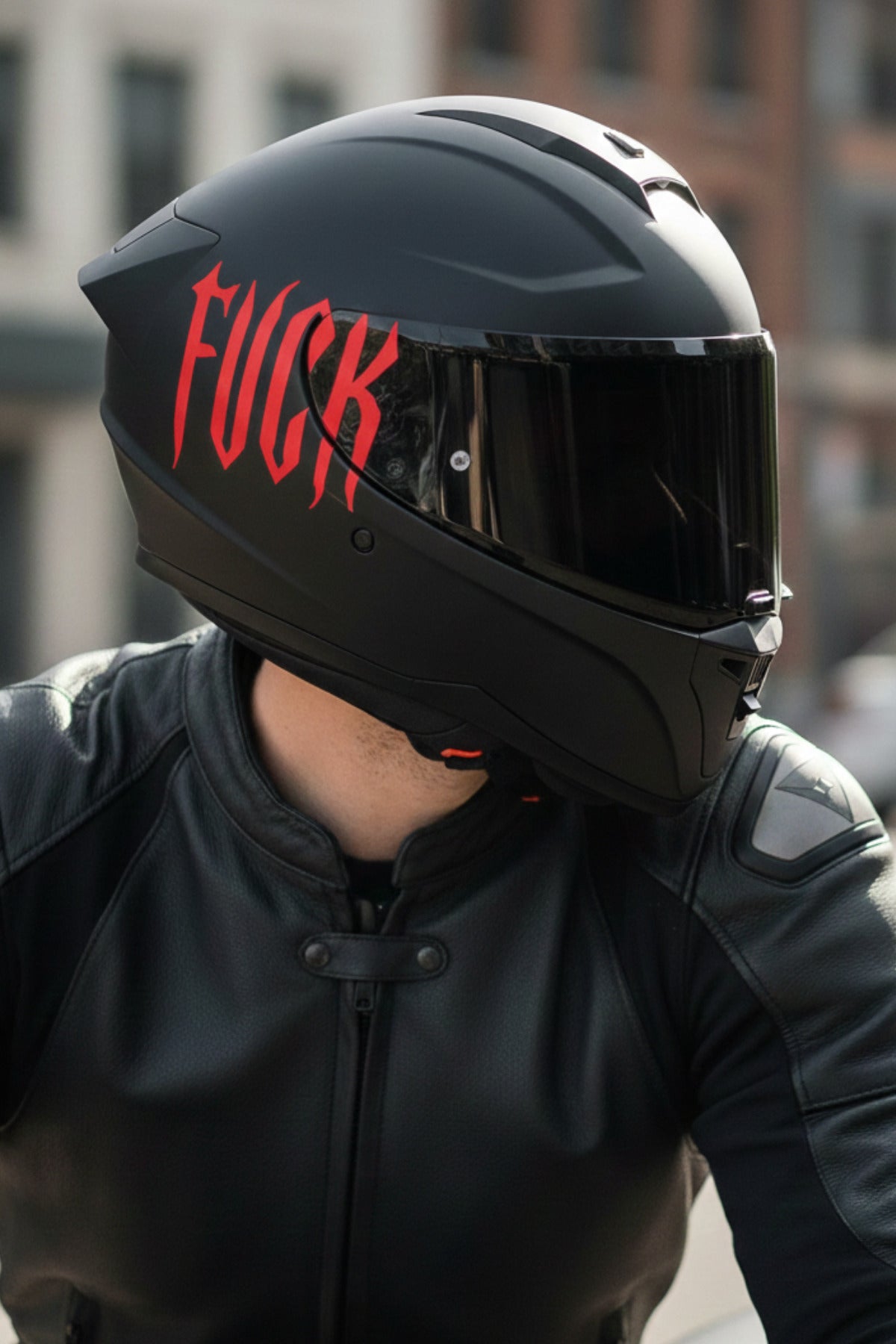 Kask için Gotik Yazı Tipiyle FVCK Sticker Etiket (Tek Taraf)