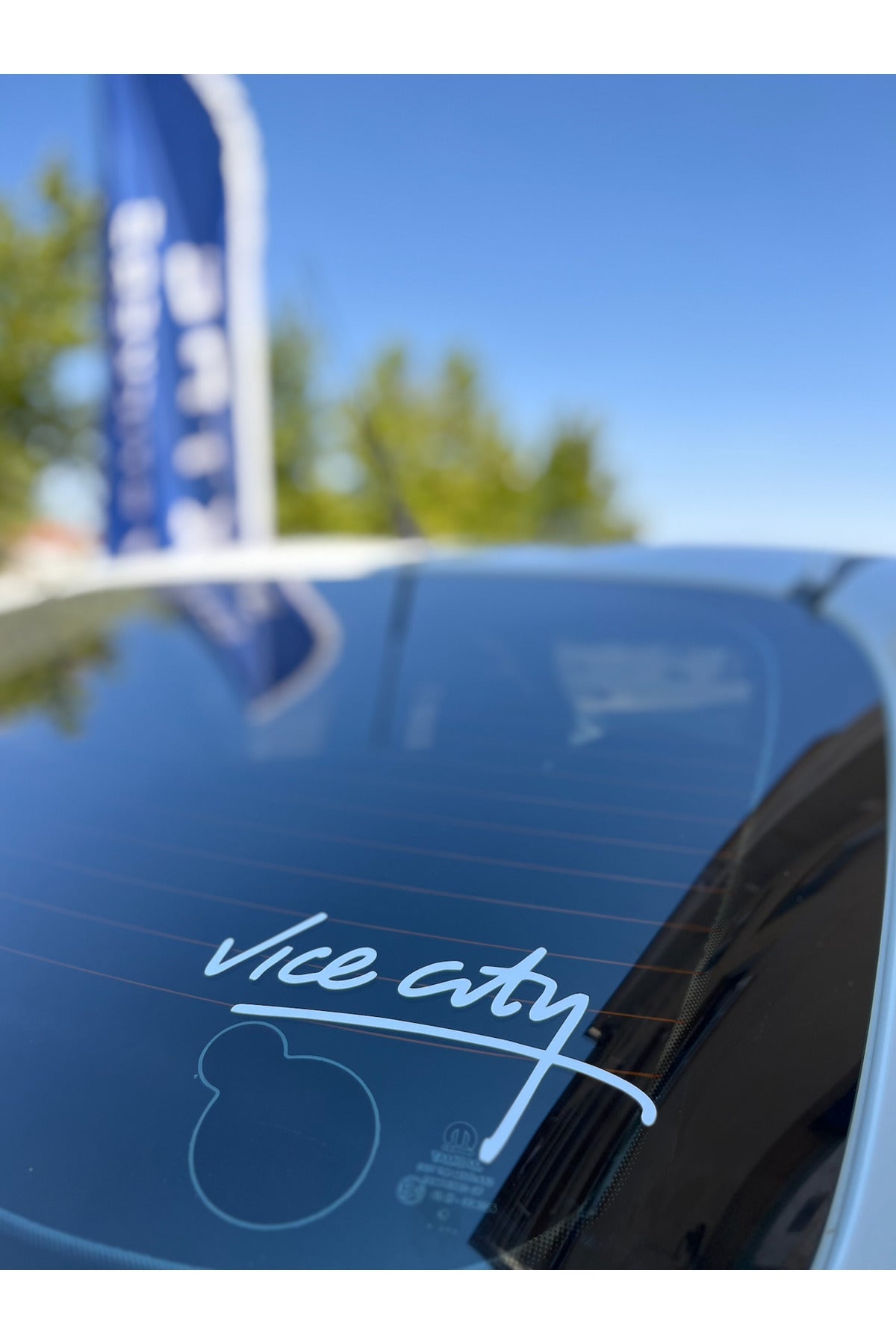 Motor Araba ve Kask için Beyaz Renk Vice City Sticker Etiket (1 Adet)