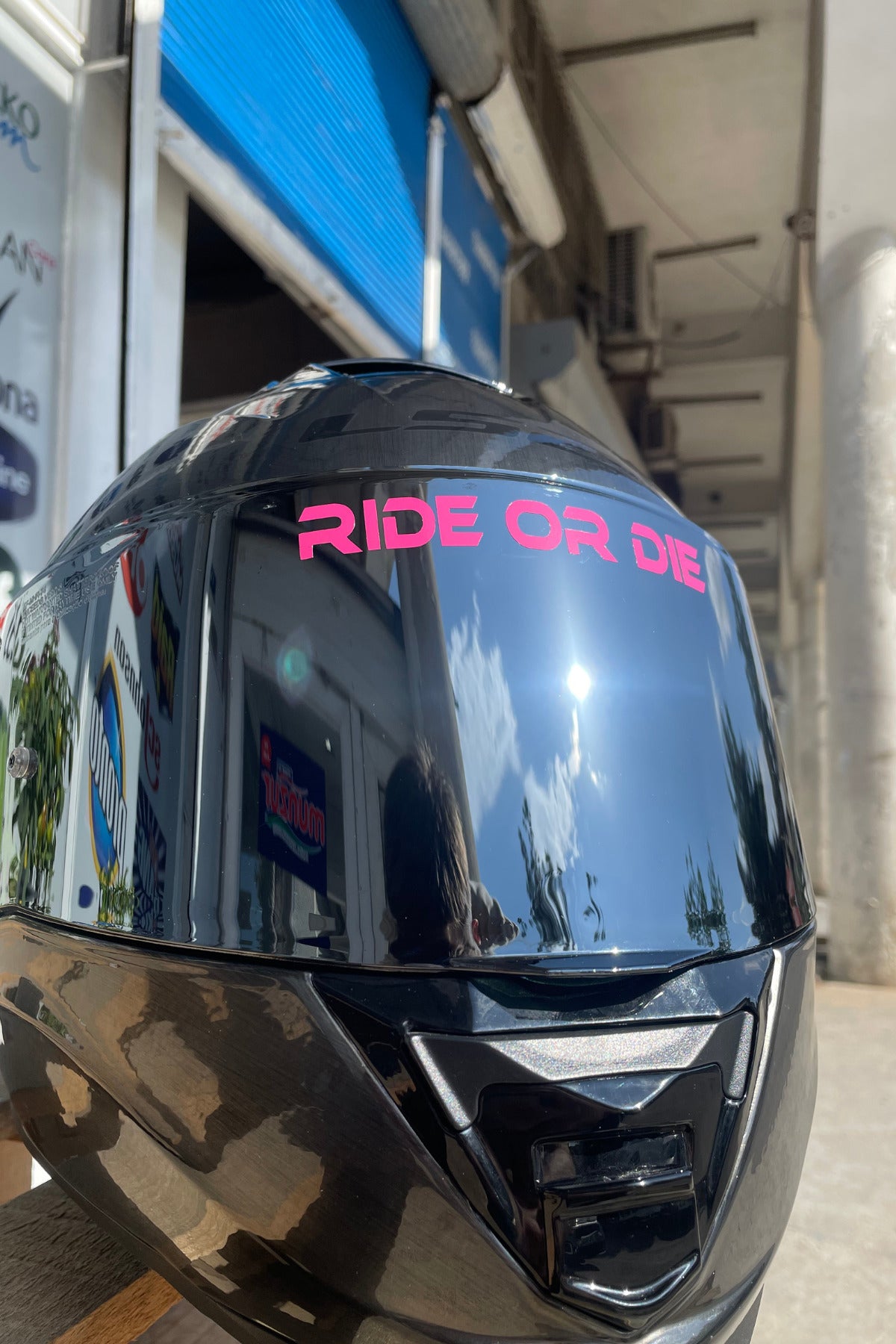 Motor için Dekoratif Pembe Ride Or Die Araba-Motor-Kask-Vizör için Etiket (1 Adet)