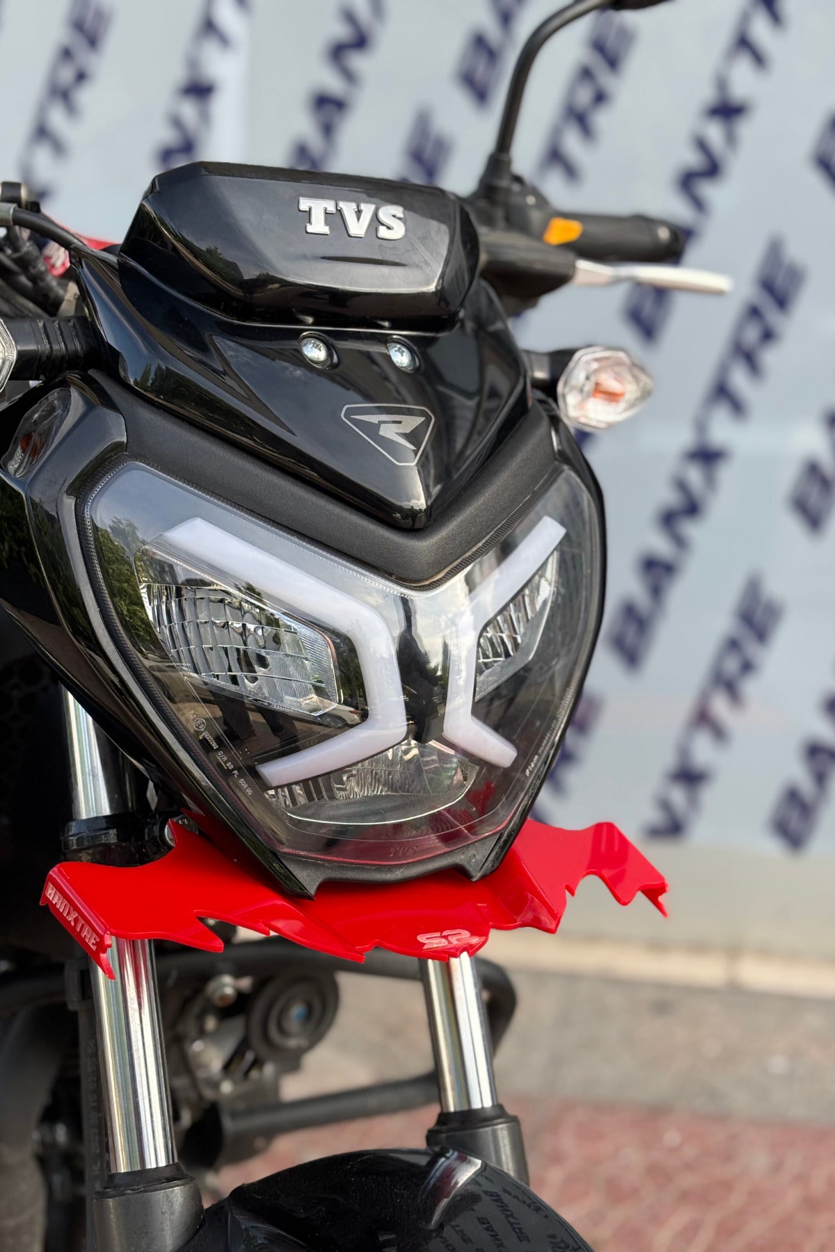 TVS Raider Uyumlu Winglet-Gaga-Sakal Parça Sticker Seti