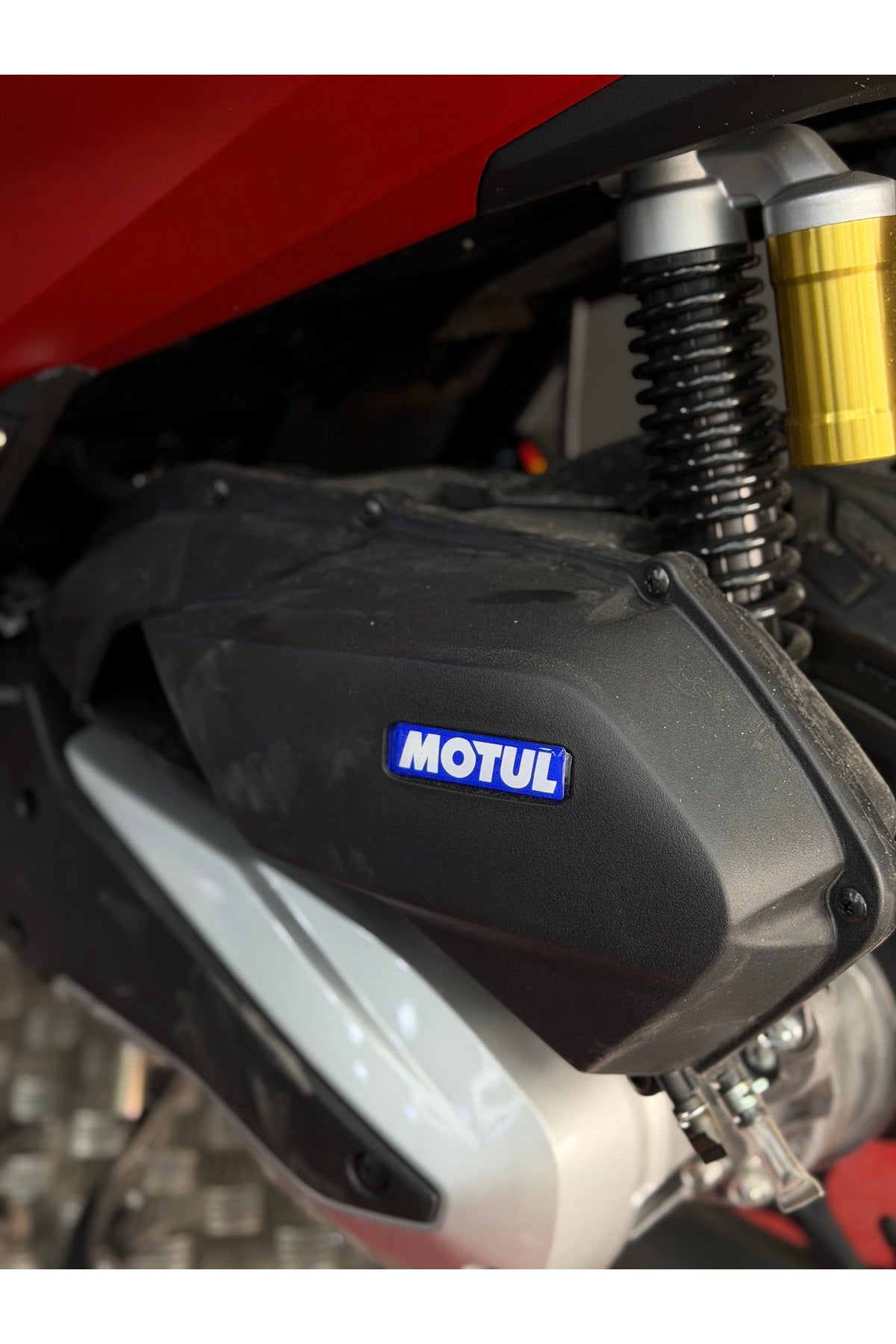 Motosiklet ve Kask için Motul Sticker Etiket (6.5CMx2CM)