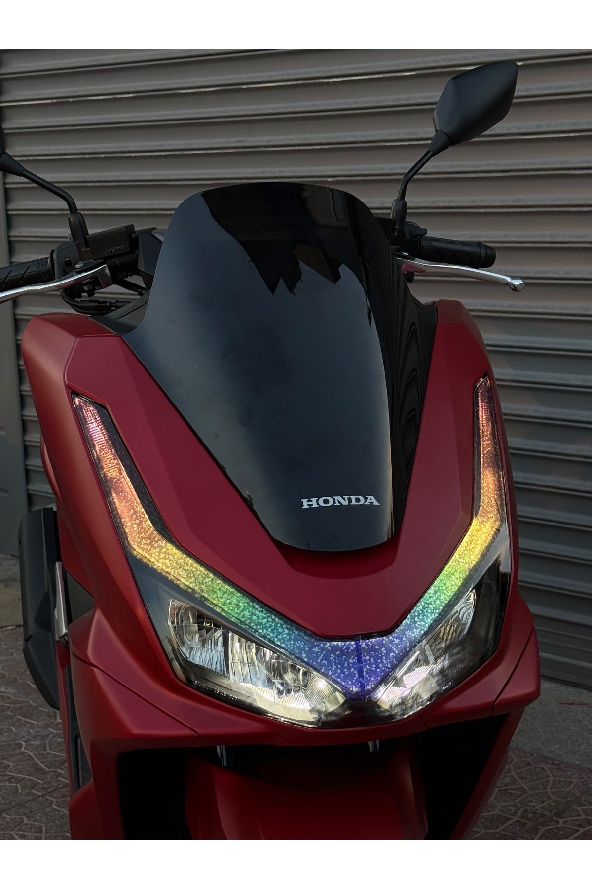 Honda PCX Deluxe için Gökkuşağı Far Filmi Far Tasarım Sticker (Sağ ve Sol ) (2025-2026 Uyumlu)