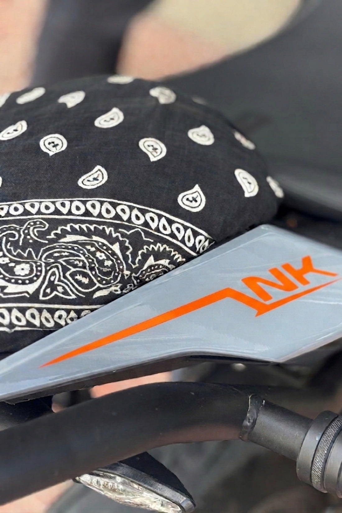 CFMOTO NK250 için Tüm Yıl ve Modellere Uyumlu Arka Kuyruk Sticker Sağ ve Sol