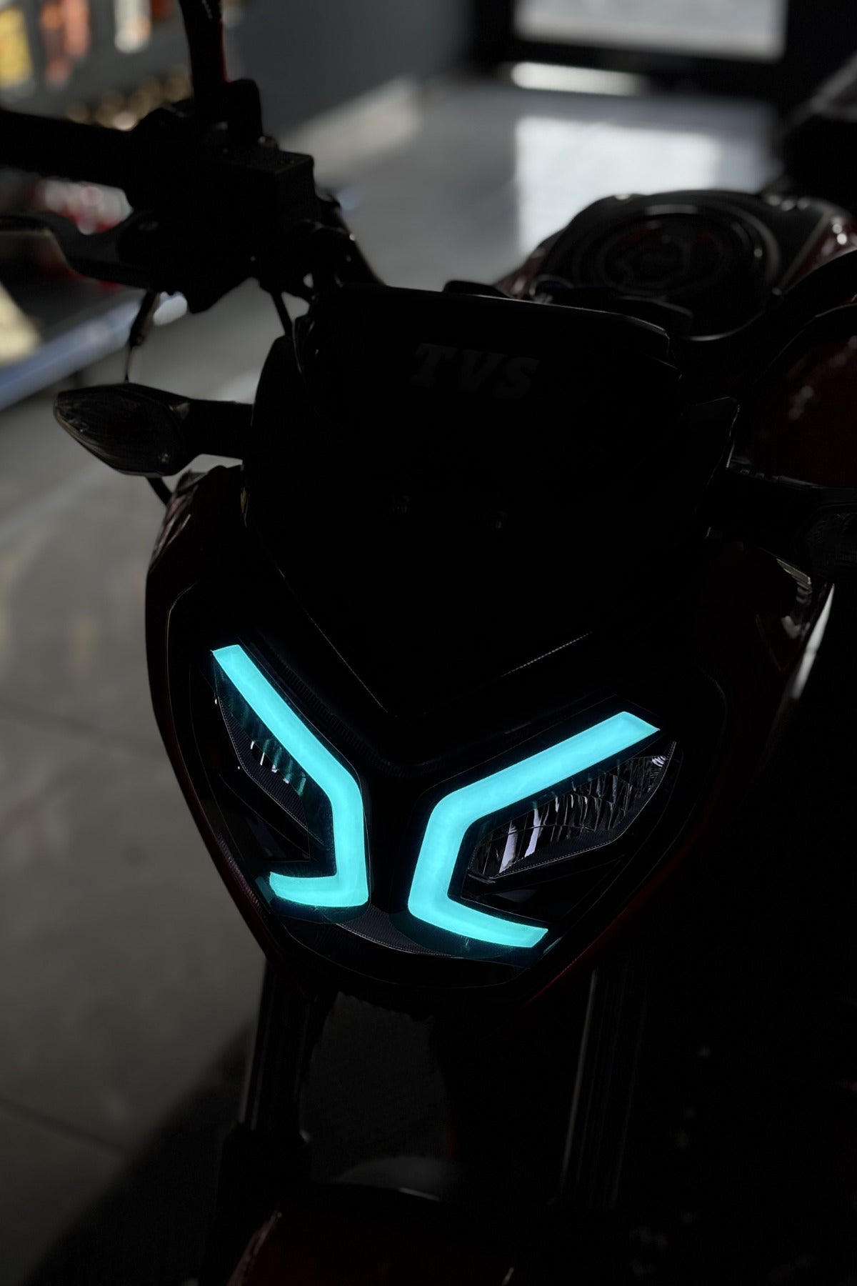 TVS Raider Gündüz Farı için Renkli Far Filmi Sticker