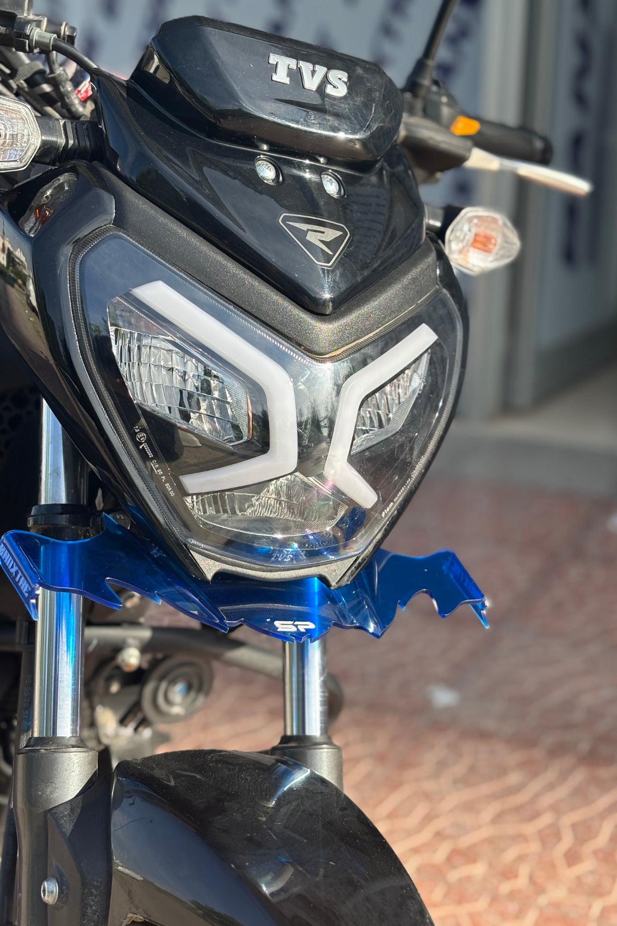 TVS Raider Uyumlu Winglet-Gaga-Sakal Parça Sticker Seti