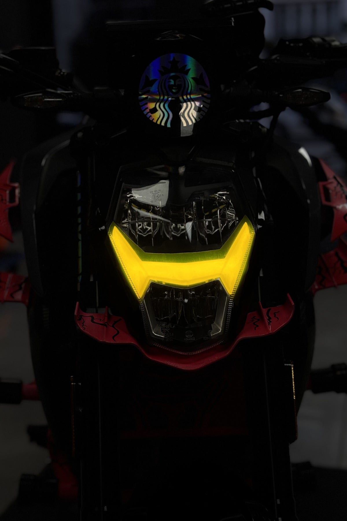 CFMOTO NK250 Gündüz Led için Renkli Far Filmi Sticker