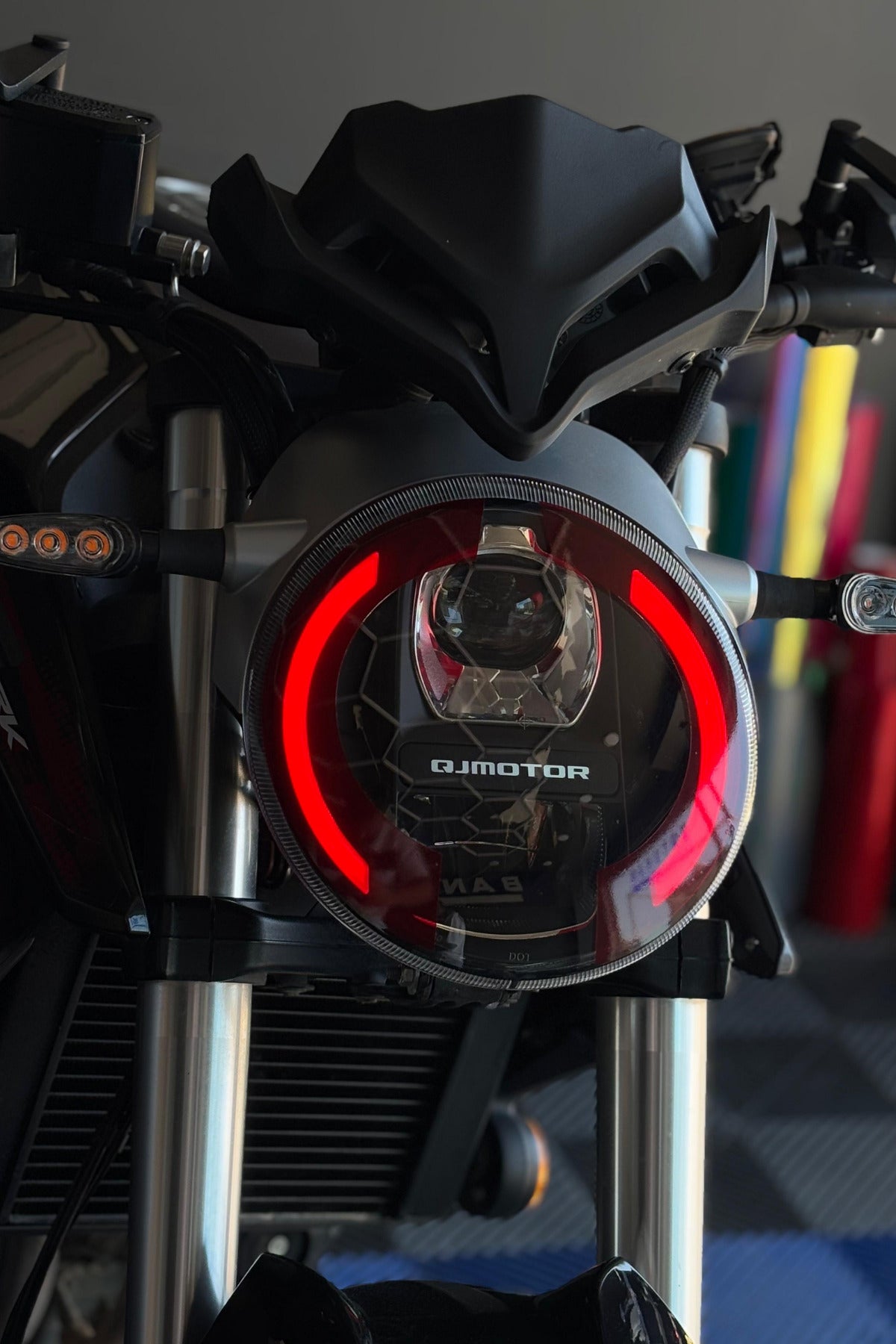 RKS VE QJ MOTOR SRK250 Gündüz Far Renklendirme Veya Far Tasarım Sticker