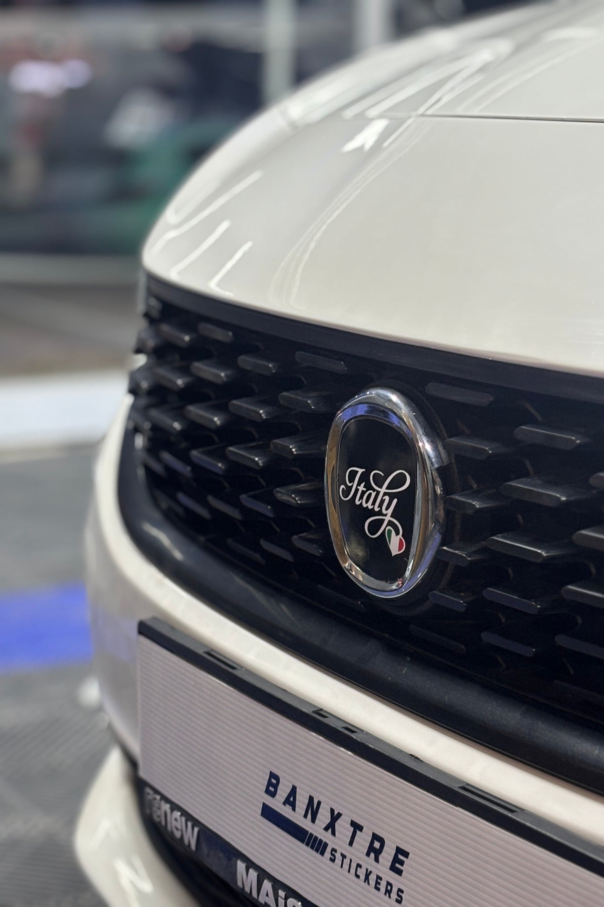 Fiat Egea için Uyumlu Logo için Tam Uyumlu Ön-Arka Sticker Seti