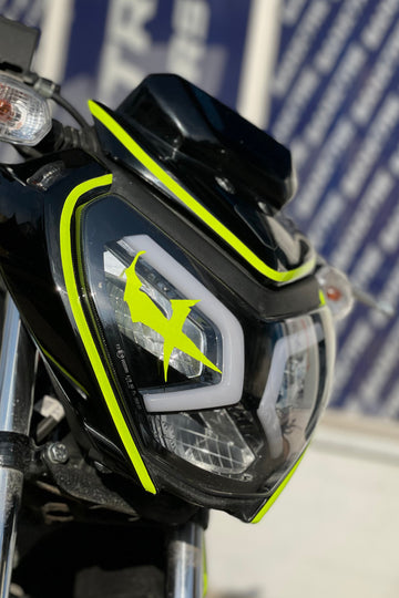 Motor Farı için Neon Sarı Venom Göz Sticker Etiket (1 Adet)