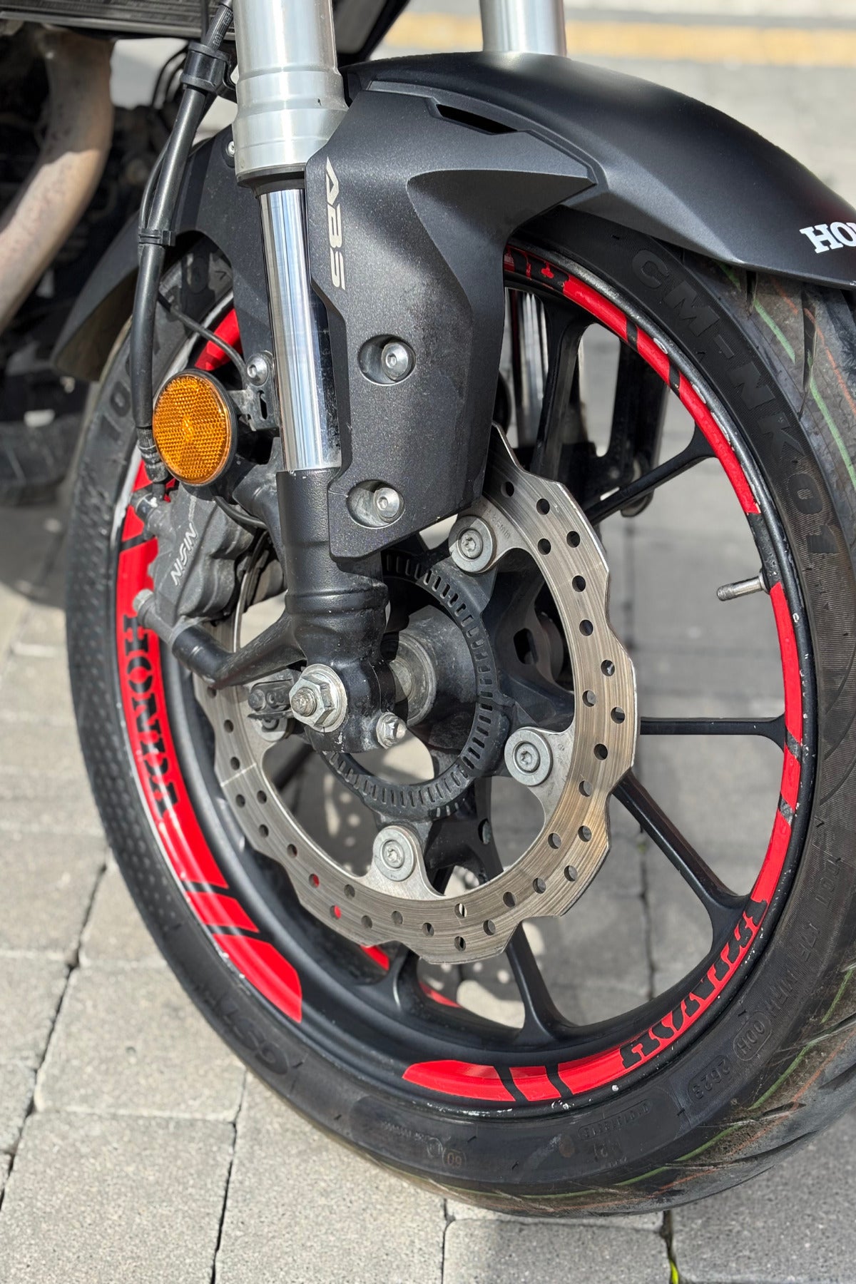 Honda Motor Grubu için Kırmızı Renk 3^lü Jant Şeridi Sticker Seti (12 Parça )