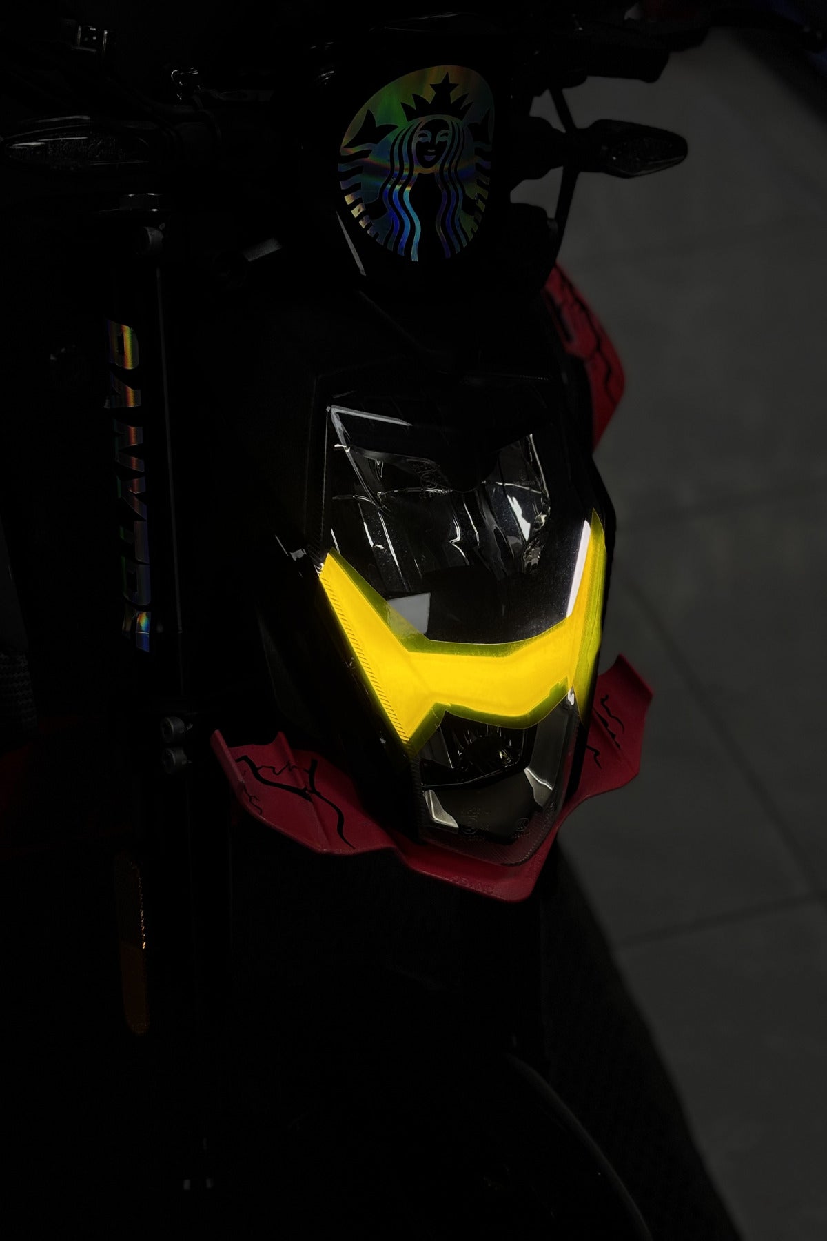 CFMOTO NK250 Gündüz Led için Renkli Far Filmi Sticker
