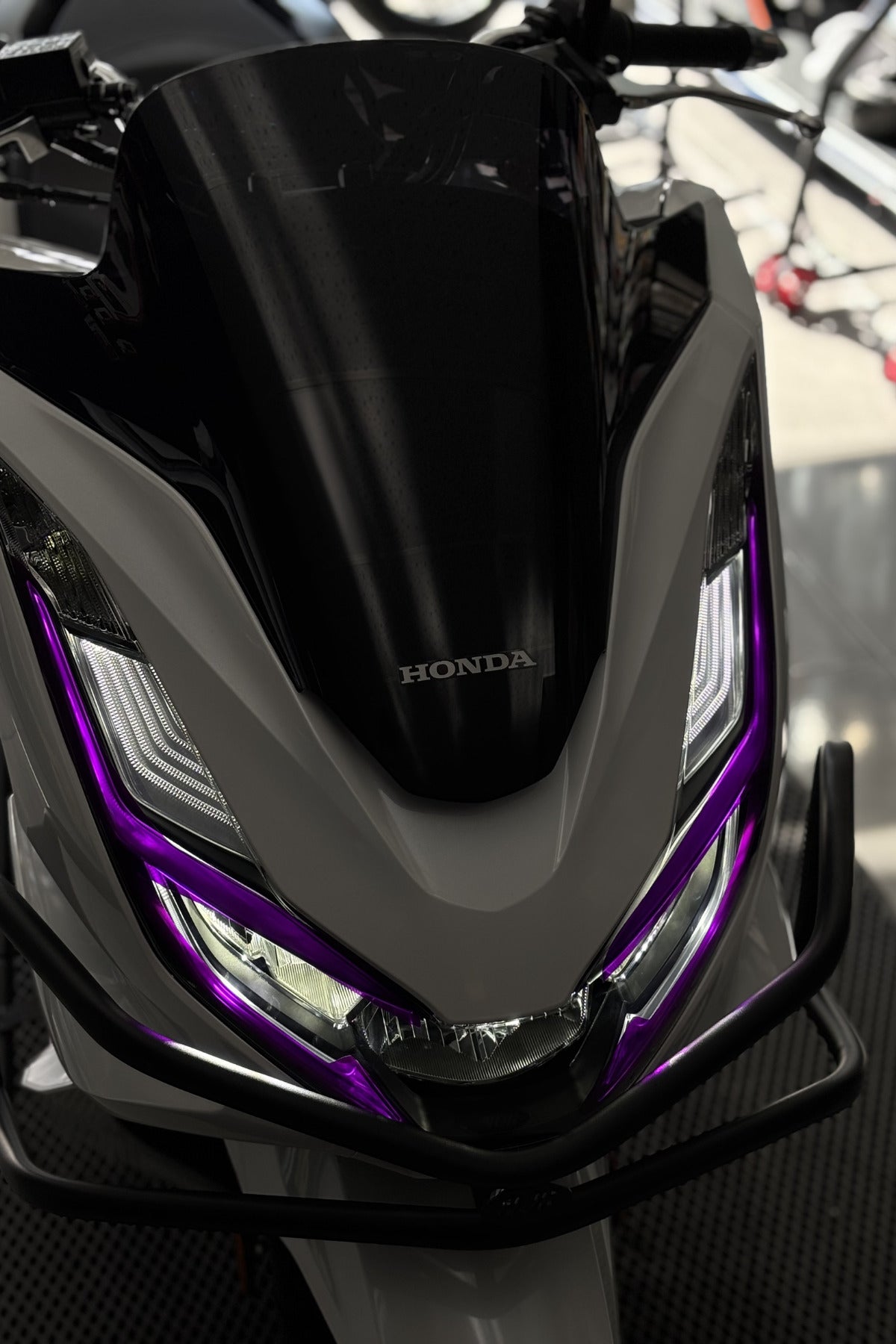 Honda PCX Gündüz Led için Far Tasarım Folyosu Sticker