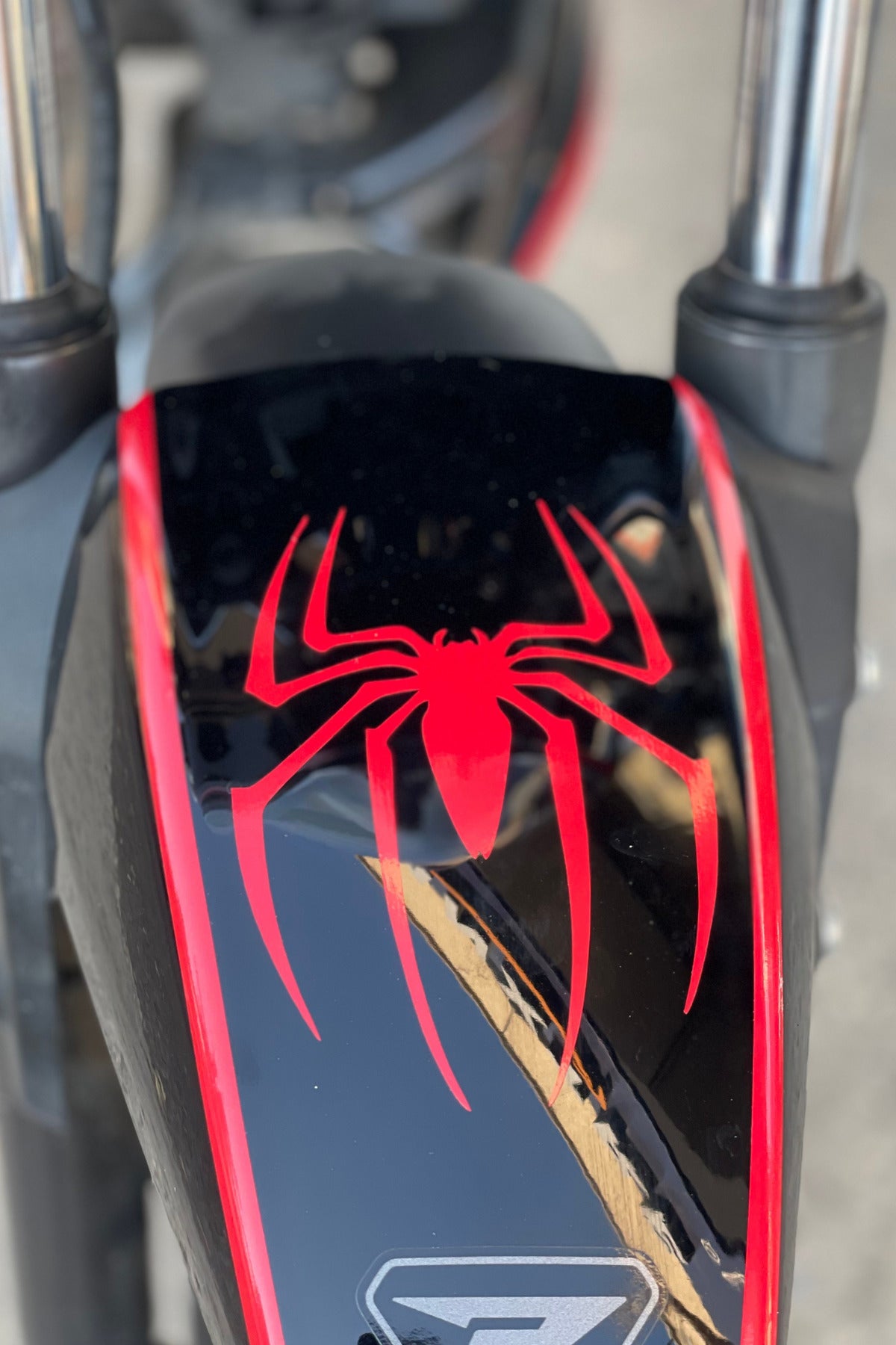 Motor-Araba-Kask için Kırmızı Örümcek Spider Etiket Sticker (1 Adet)