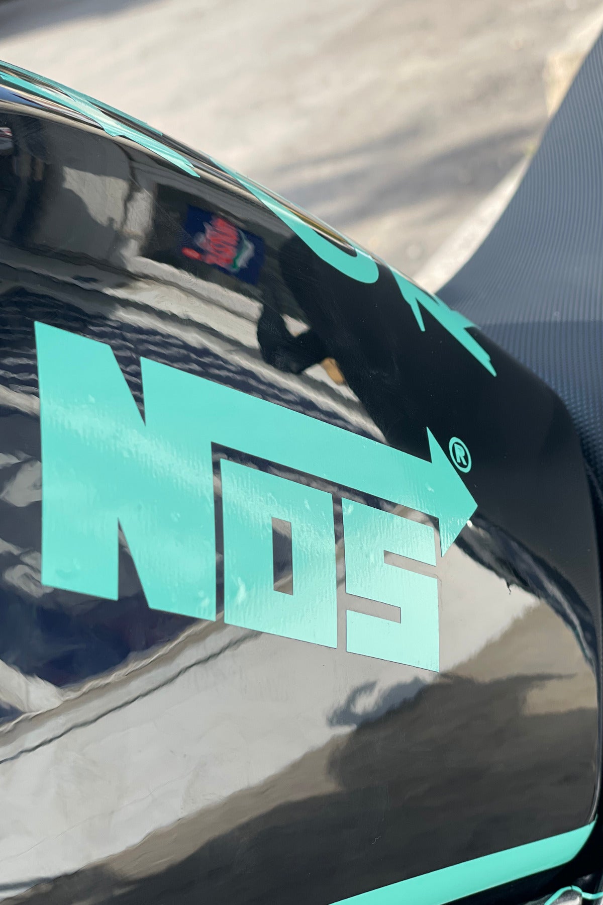 Motor-Araba-Kask için Nane Renk NOS Sticker Etiket (1 Adet)