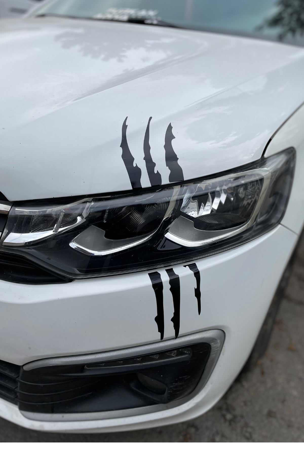 Araba Farı için Siyah Renk Pençe İzi Sticker Etiket 30CMx10CM (1 Adet)