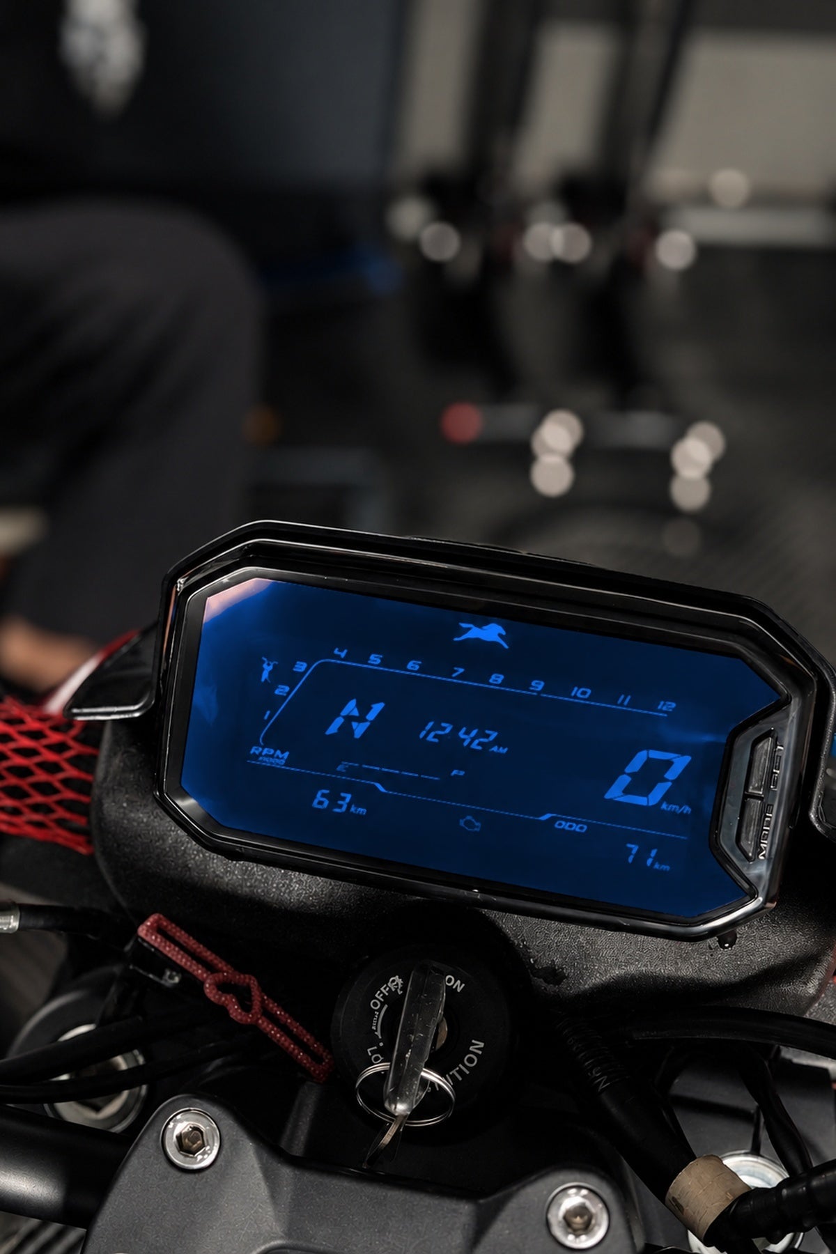 TVS Raider 125 için Gösterge Renklendirme Hazır Kesim Şeffaf Renkli Film Sticker