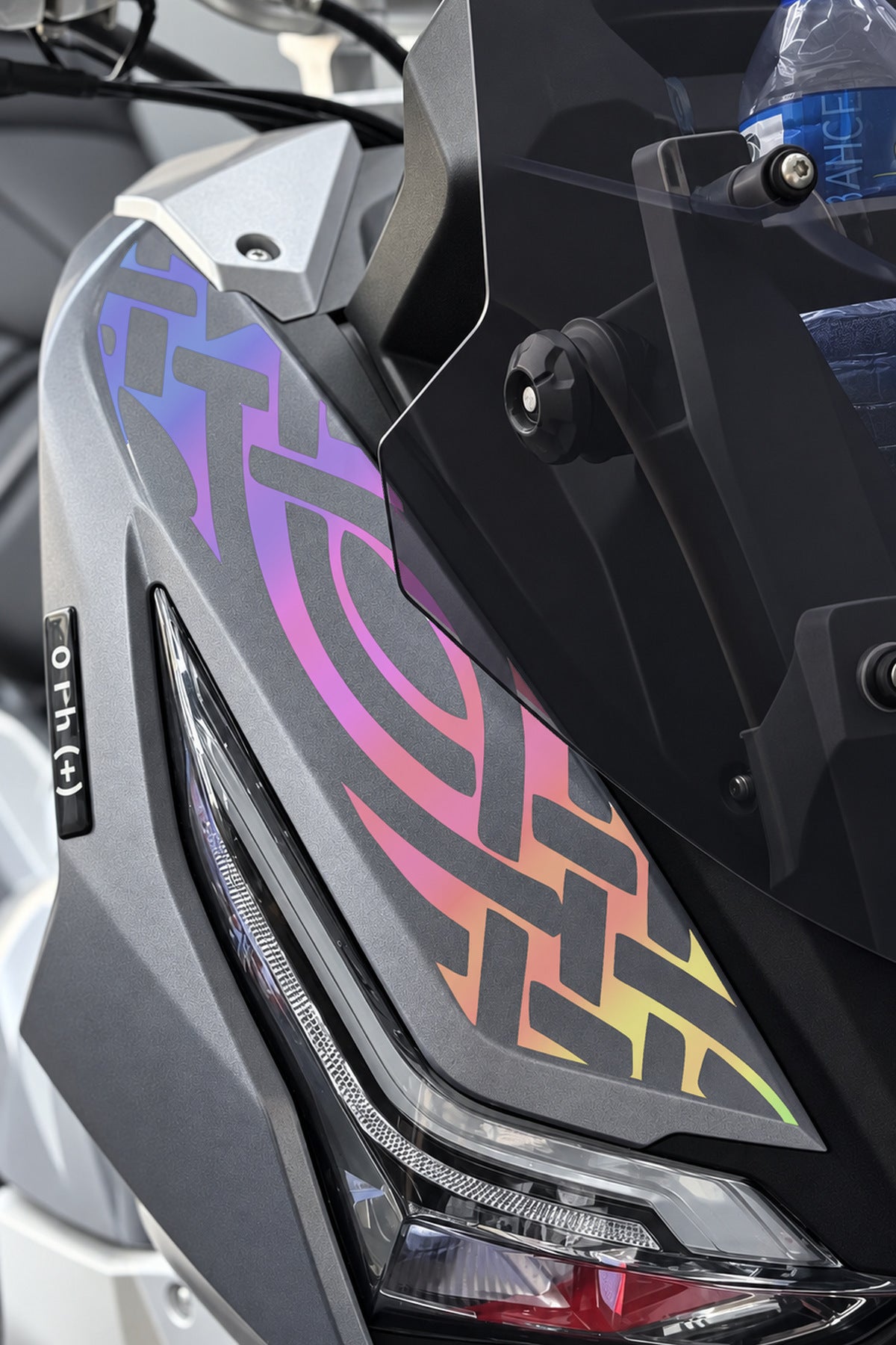 RKS Freccia Scooter için Ön Panel Tribal Desen Sticker Etiket ( 1 Adet)