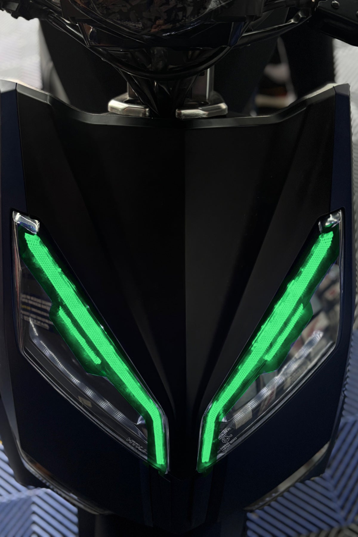 Mondial Lavinia Pro Scooter için Hazır Kesim Far Renklendirme Far Film Sticker