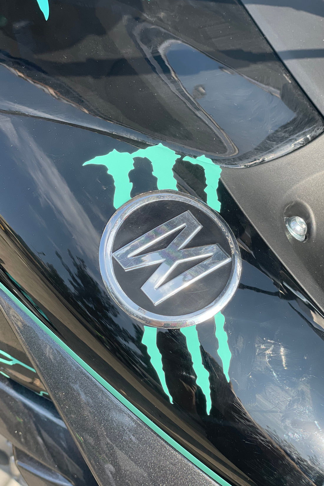 Motor-Araba-Kask için Nane Renk Enerji Sticker Etiket (1 Adet)