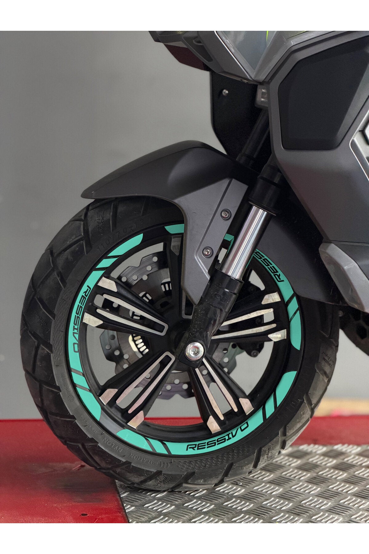 Mondial Ressivo Scooter için Jant Şeridi Sticker Seti (12 Parça Ön Arka Yeterli)