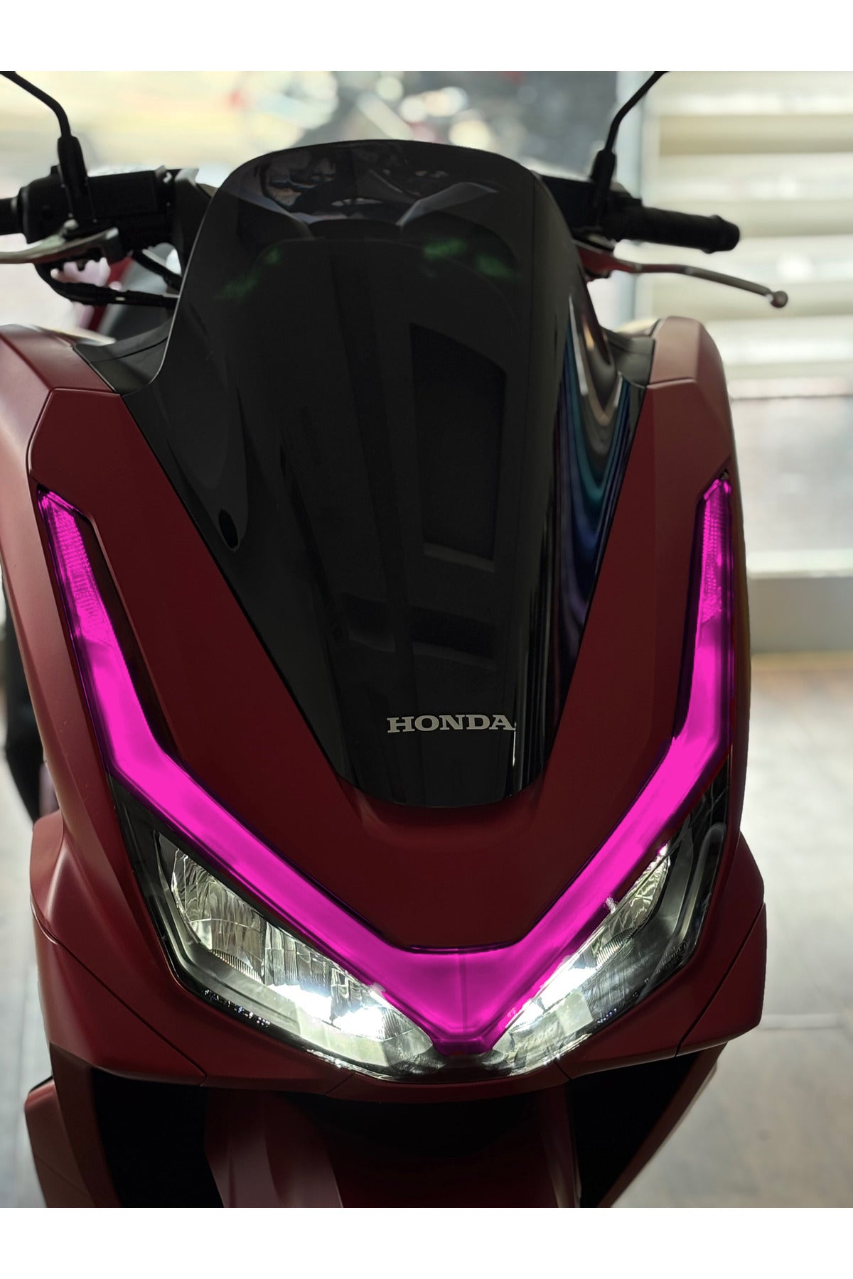 Honda PCX 2025-2026 Yılları için Tam Kapatan Far Filmi Far Renklendirme Sticker (2 Parça) (V2)