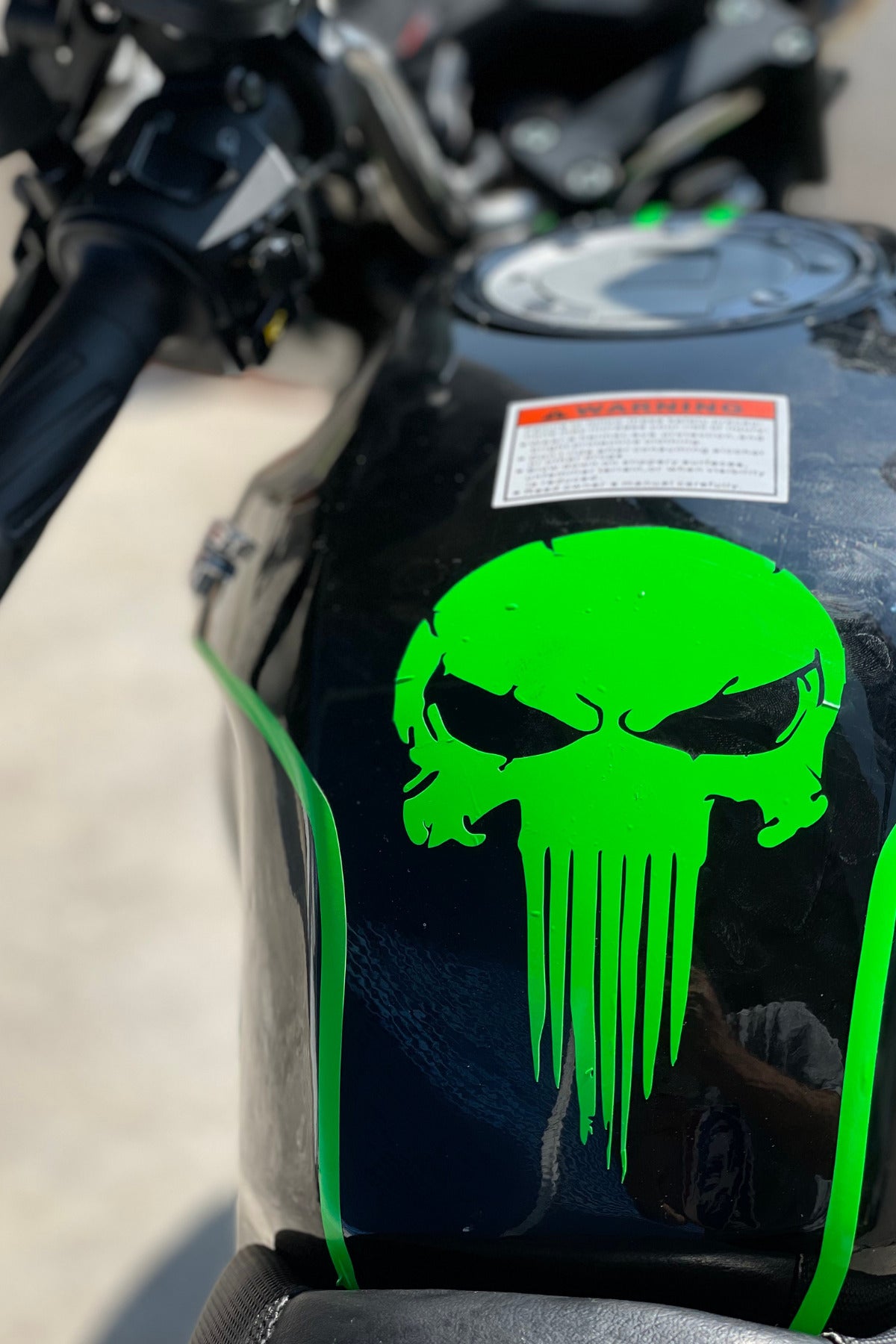 Motor-Kask-Araba için Orafol Neon Yeşil Punısher Sticker Etiket 15CM