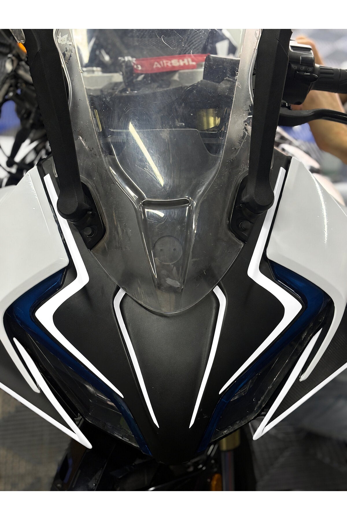 CFMOTO 450SR için 8 Parça Far Kaşı ve Kanat Sticker Seti