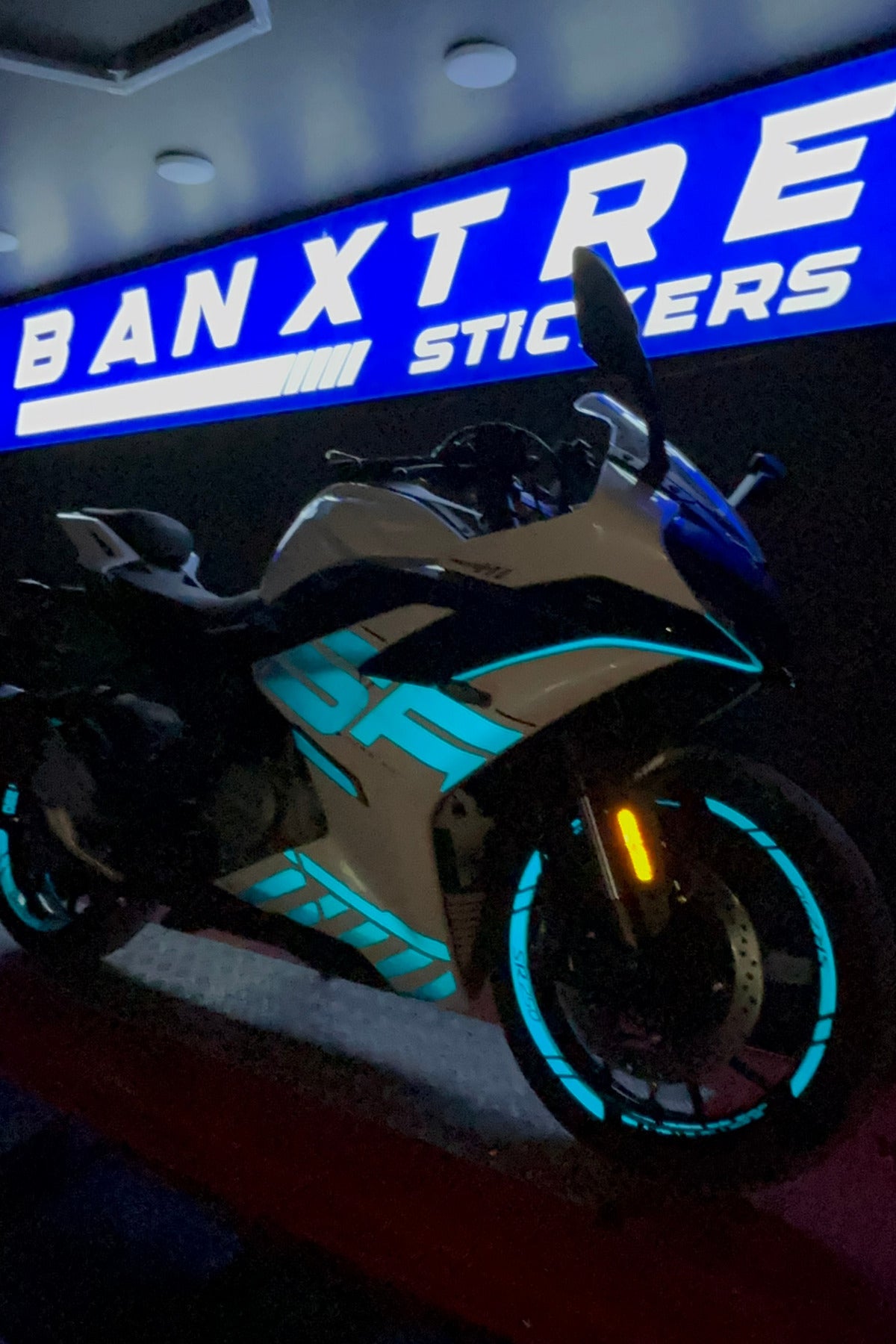 CFMOTO SR250 2026 Model için Komple Reflektörlü Sticker Seti