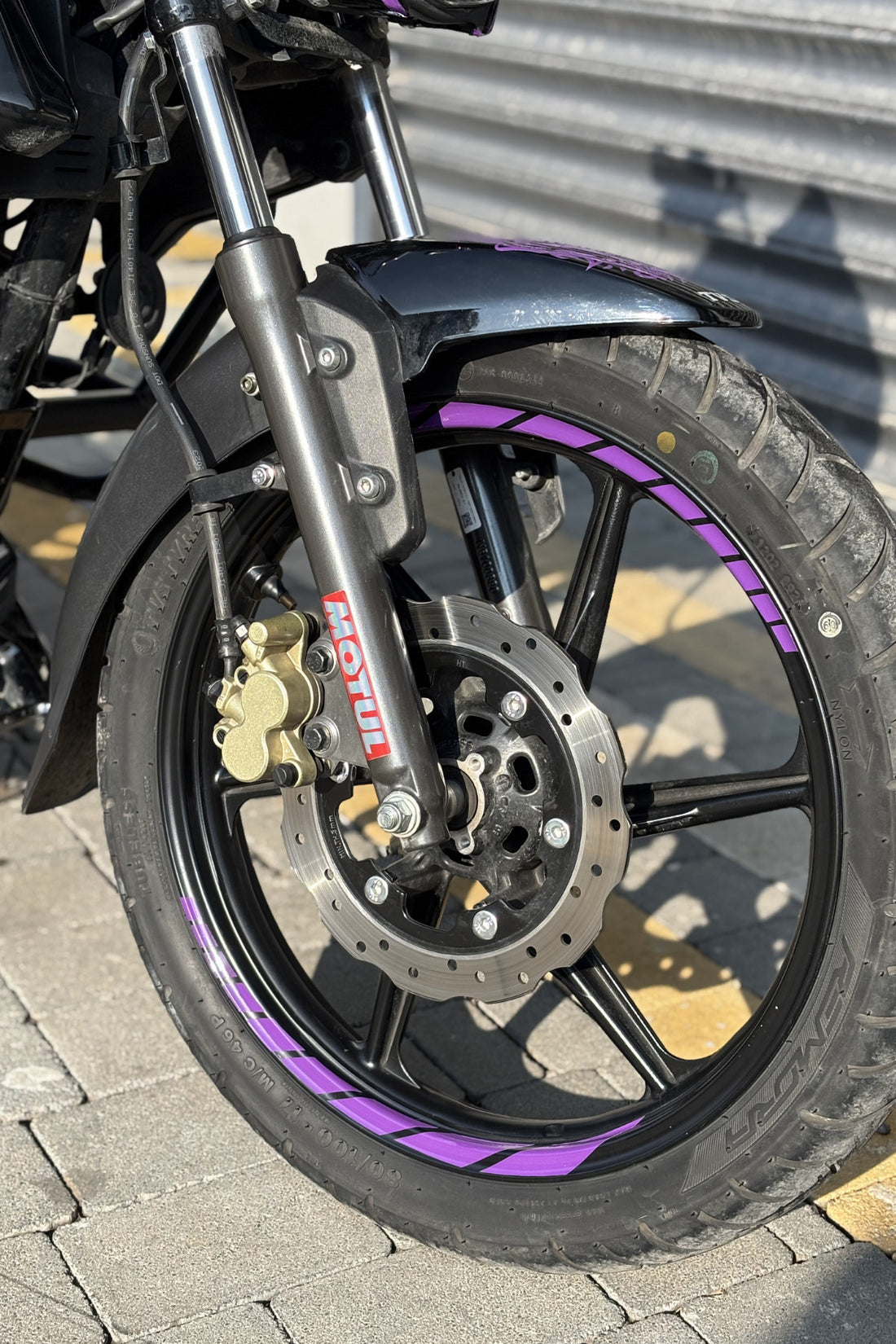 Motor Jantı için Oracal Mor Renk Jant Şeridi Seti (8 Parça ) (Tüm Motorlara Uyumlu)