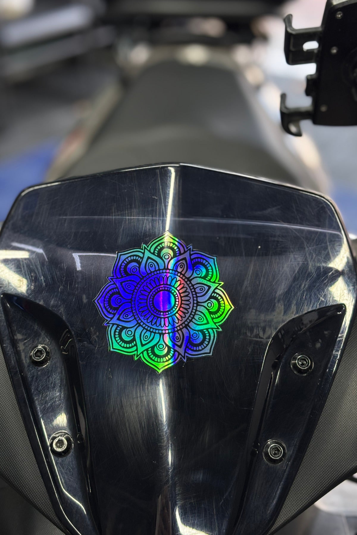 Hologramlı Renk Değiştiren Lotus Çiçeği Sticker Etiket (8CMx8.5CM)