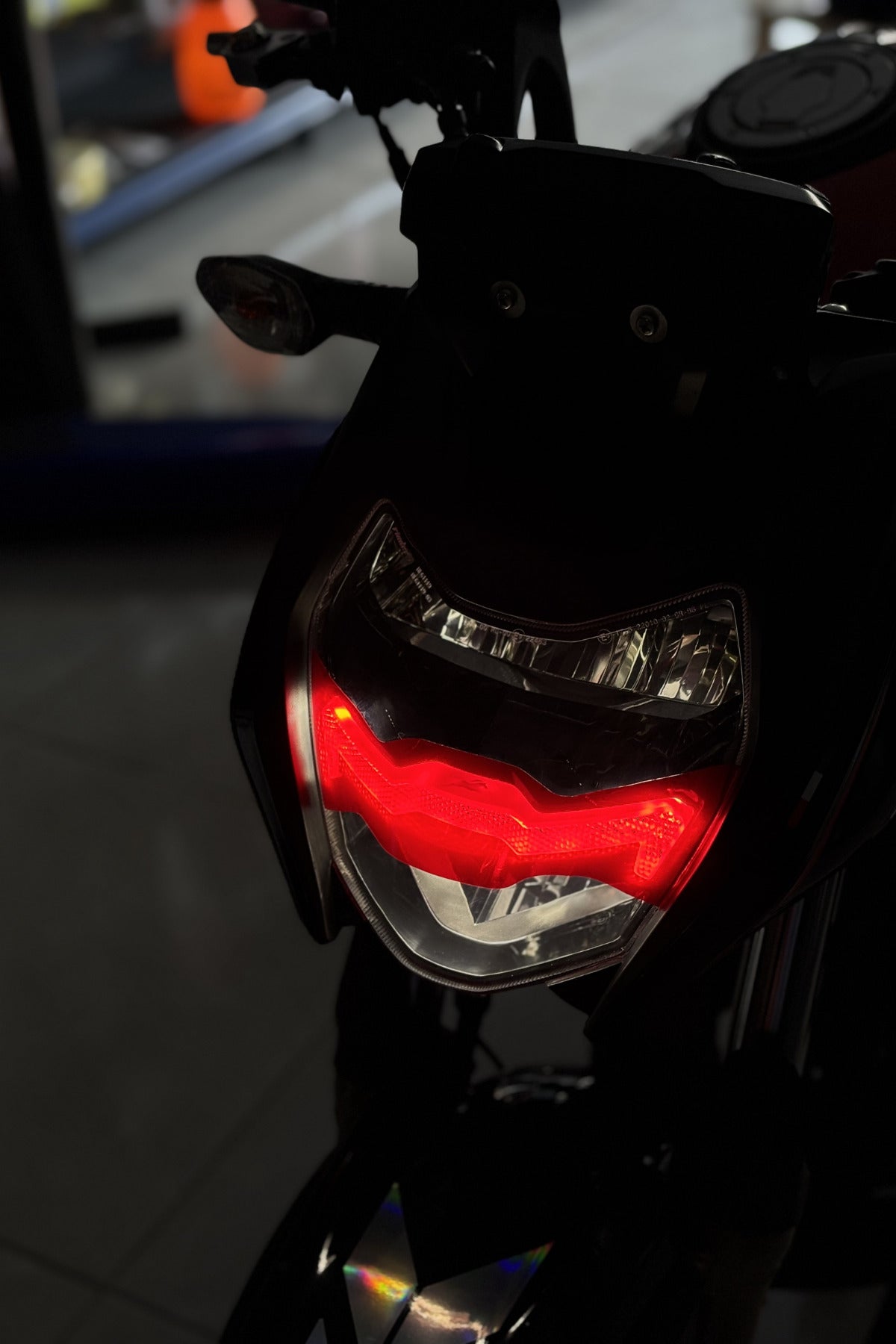 TVS Apache RTR 200 için Far Tasarım Folyosu Sticker