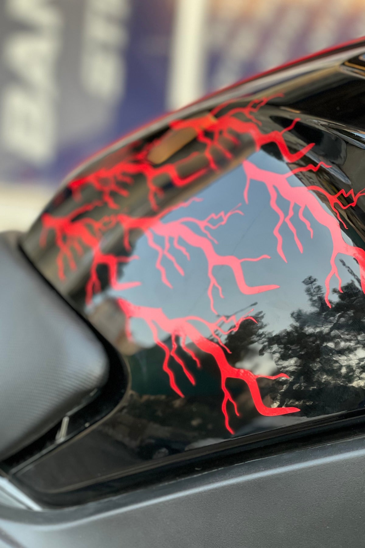 Motor-Araba-Kask için Kırmızı Kalın Şimşek Yıldırım Sticker Etiket Seti (8'li Set)