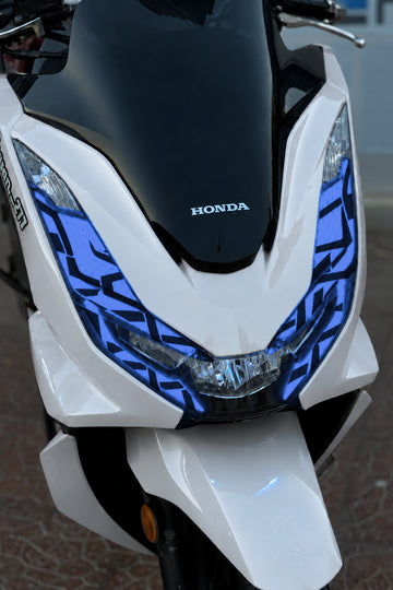 Honda PCX Geniş Kalıp Tribal Dövme Desenli Far Filmi Far Tasarım Sticker (2021-2022-2023-2024 Uyumlu)
