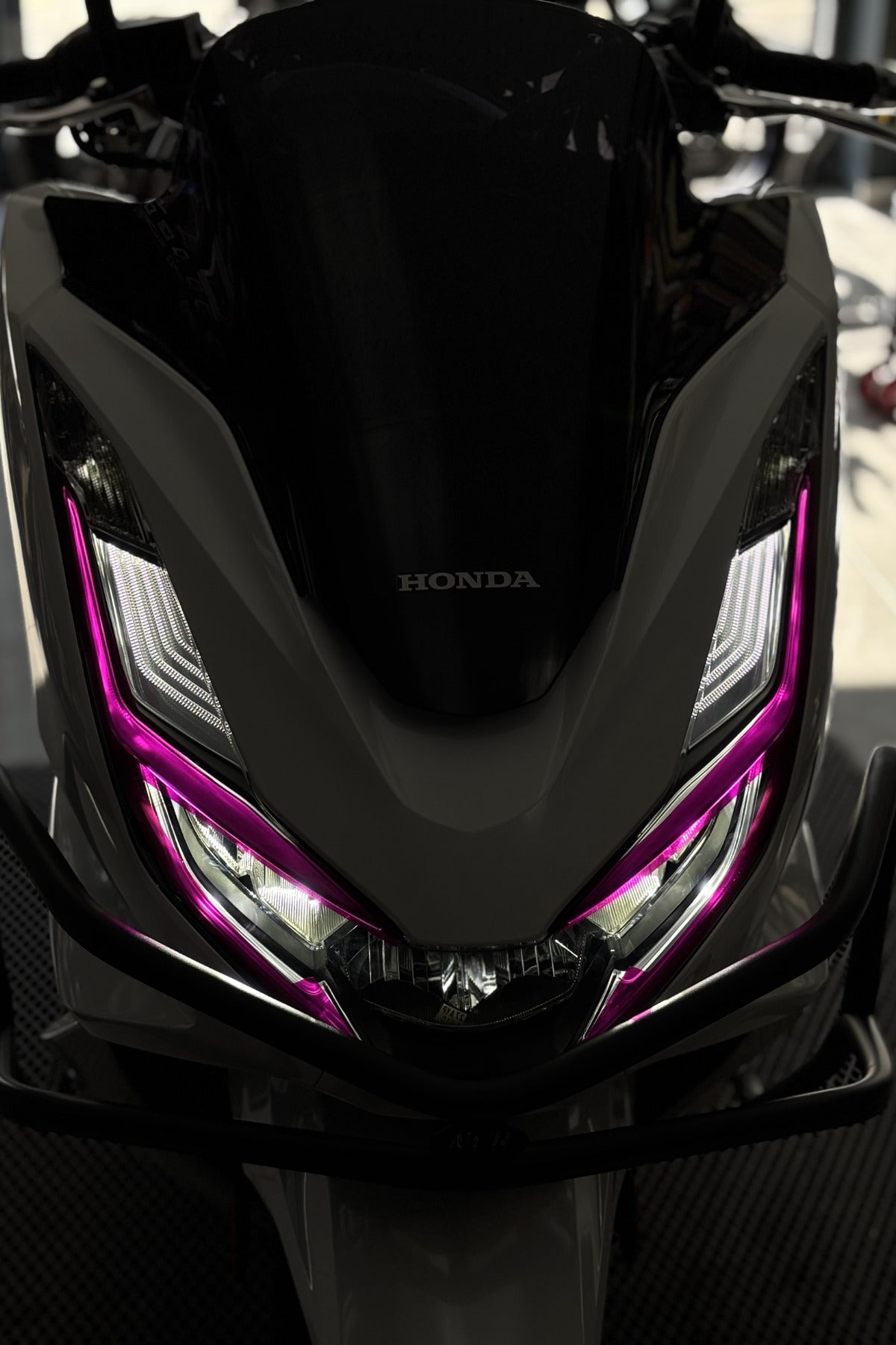 Honda PCX Gündüz Led için Far Tasarım Folyosu Sticker