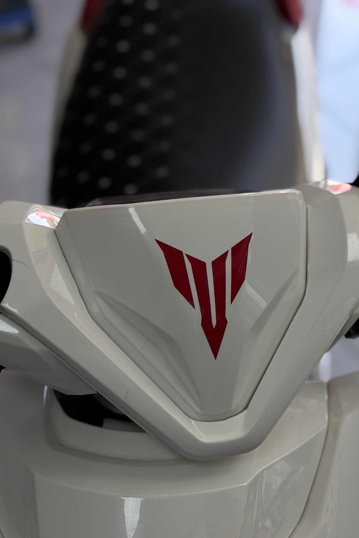Motor ve Kask için Ufak MT Logo Sticker Etiket (10CM)