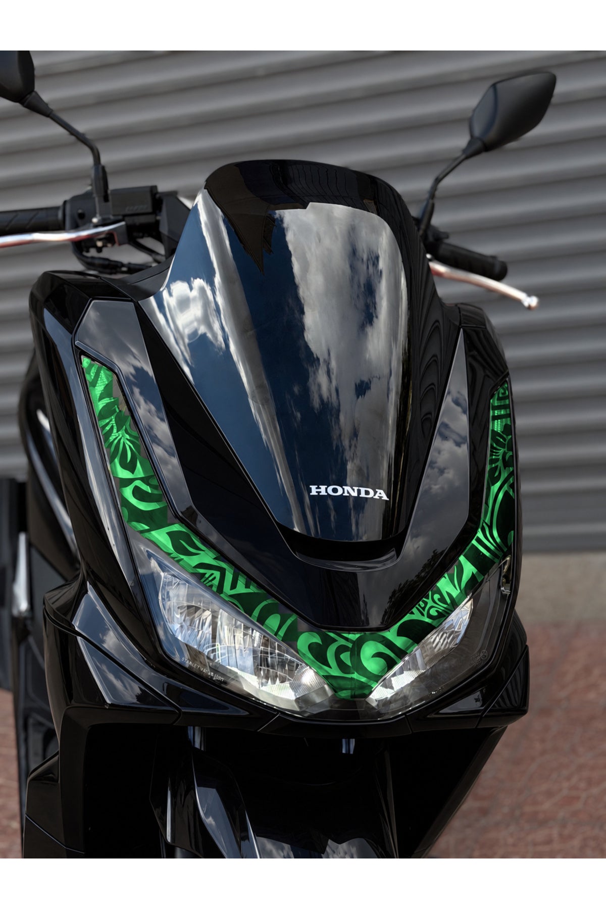 Honda PCX Deluxe için Yaprak Desenli Dövme Far Filmi Far Tasarım Sticker (2025-2026 Uyumlu)