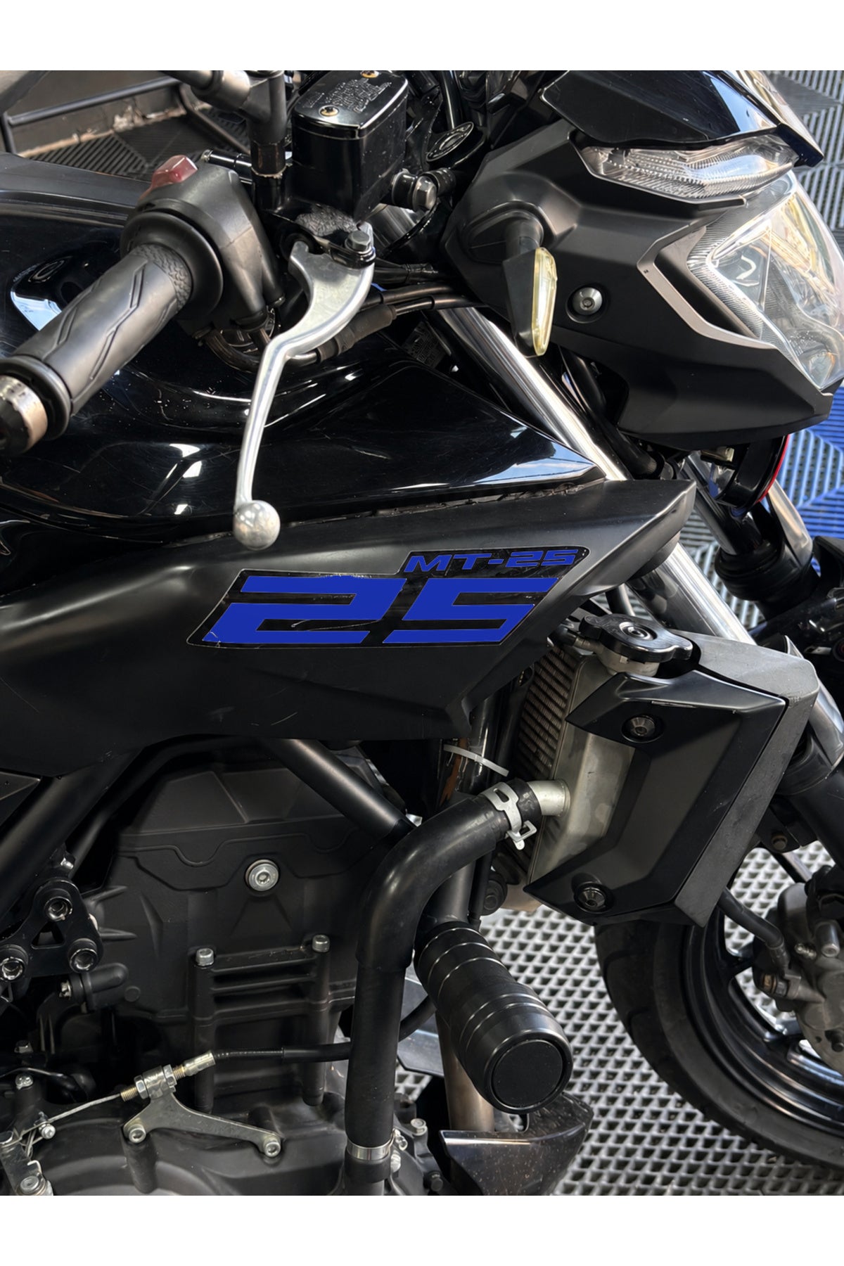 Yamaha MT-25 Eski Kasa için Orijinal Renkli Sticker Seti (Sağ ve Sol )