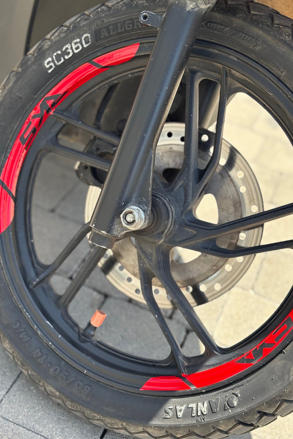 RKS Scooterlar için Kırmızı Jant Şeridi Sticker Seti (8 Parça)