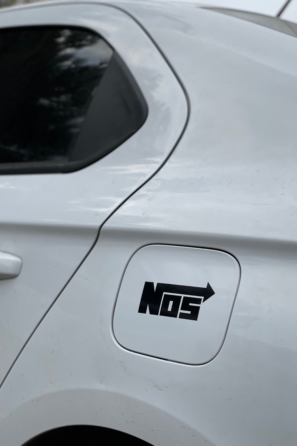 Araba ve Motor için Siyah Renk NOS Sticker Etiket (1 Adet)