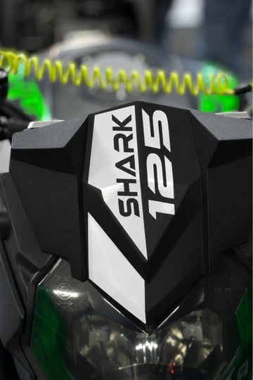 Arora Shark 125 için Tam Uyumlu Beyaz Renk Kafa Detay Sticker