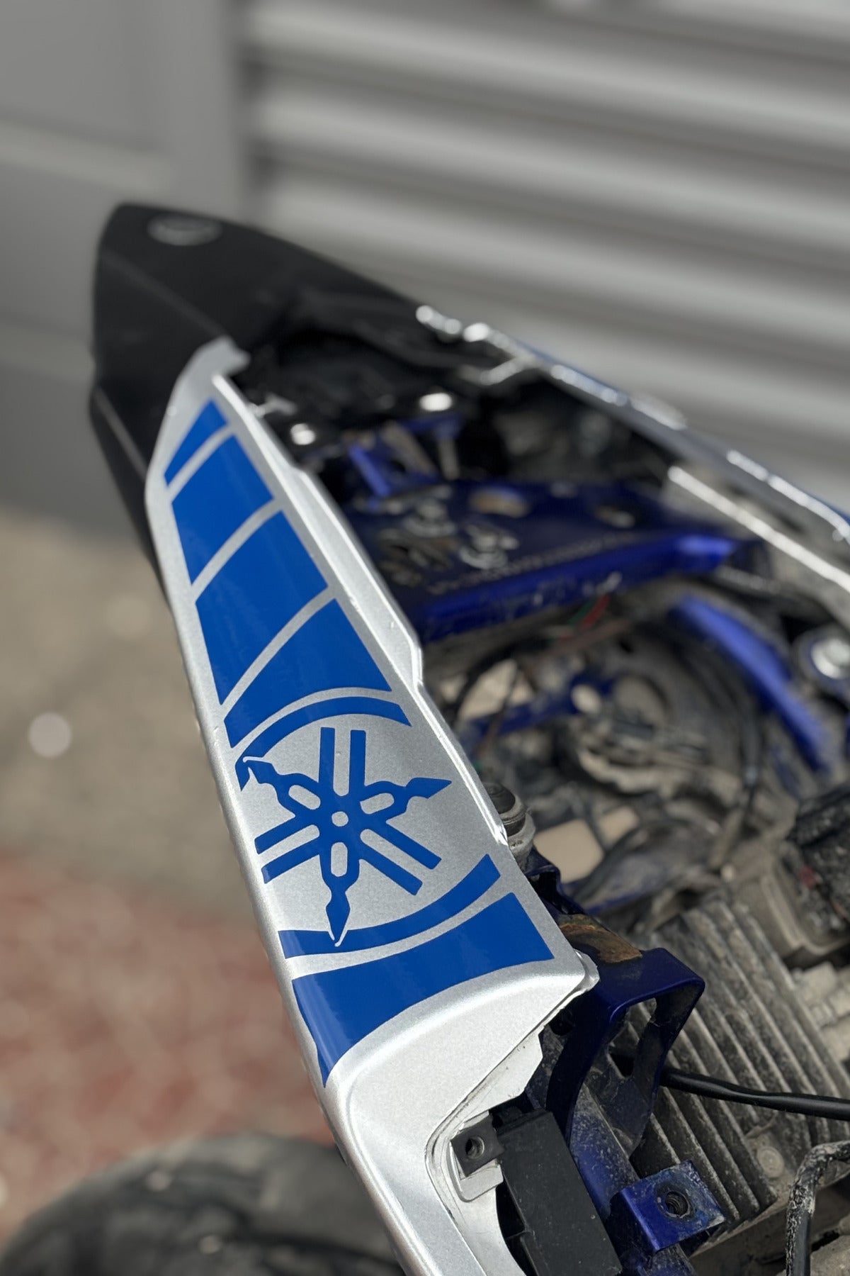 Yamaha R25/MT25 Uyumlu Kuyruk için Sağ ve Sol Sticker Seti