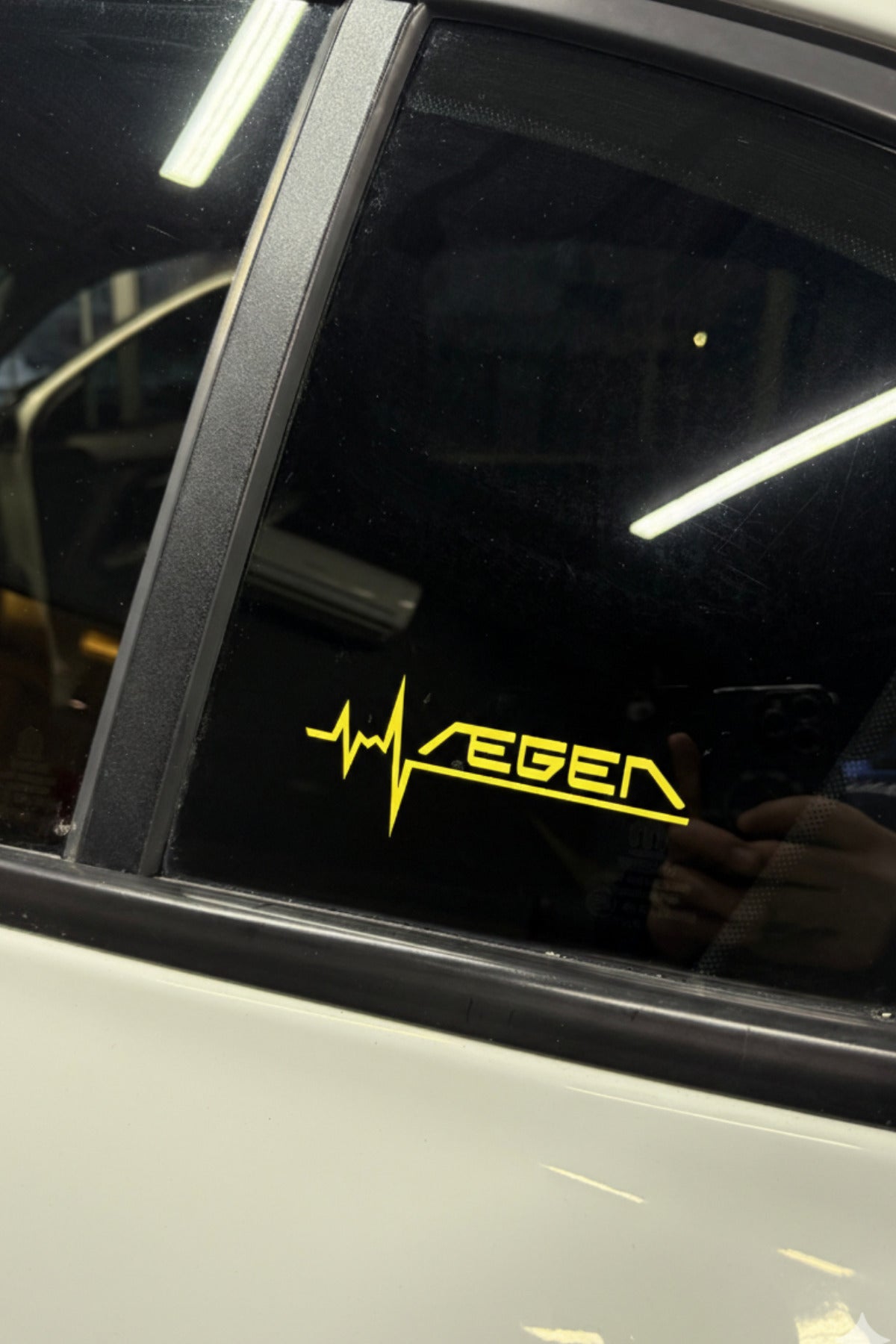 Fiat Egea için Ritim Çizgili Egea Yazı Sticker 12CM(1 Adet)
