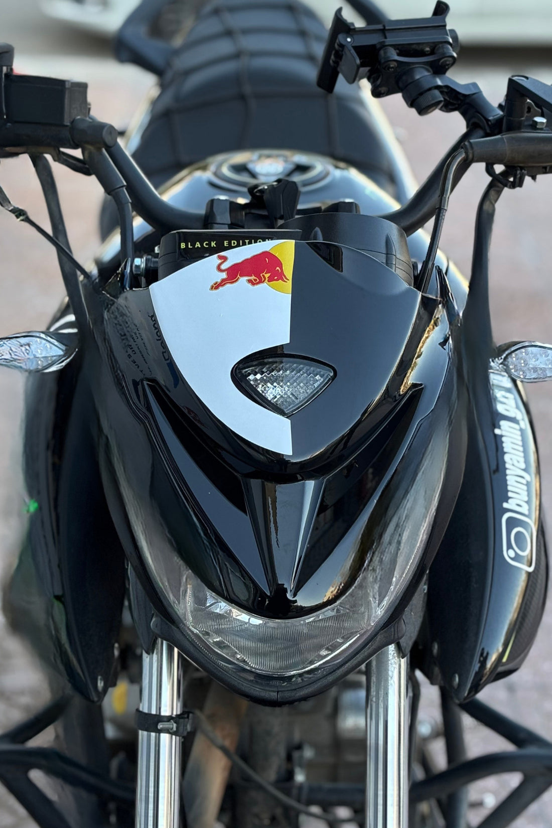 Mondial Drift-L için Baskılı Boğa Enerji Desenli Kafa Sticker Etiket
