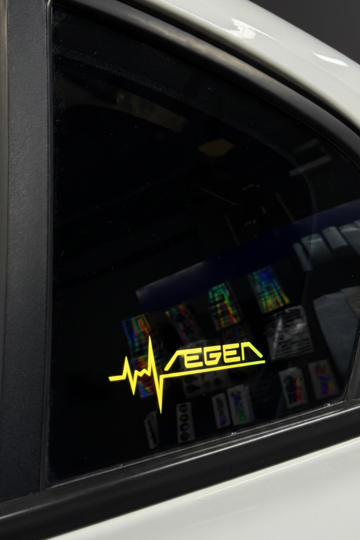 Fiat Egea için Ritim Çizgili Egea Yazı Sticker 12CM(1 Adet)