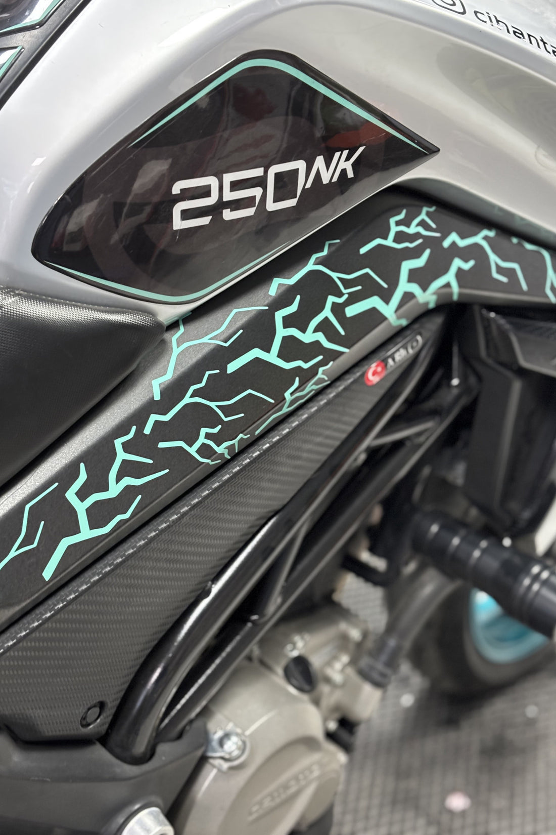 Motor-Araba-Kask için Nane Yeşil Yıldırım Şimşek Sticker Etiket (16'lı)