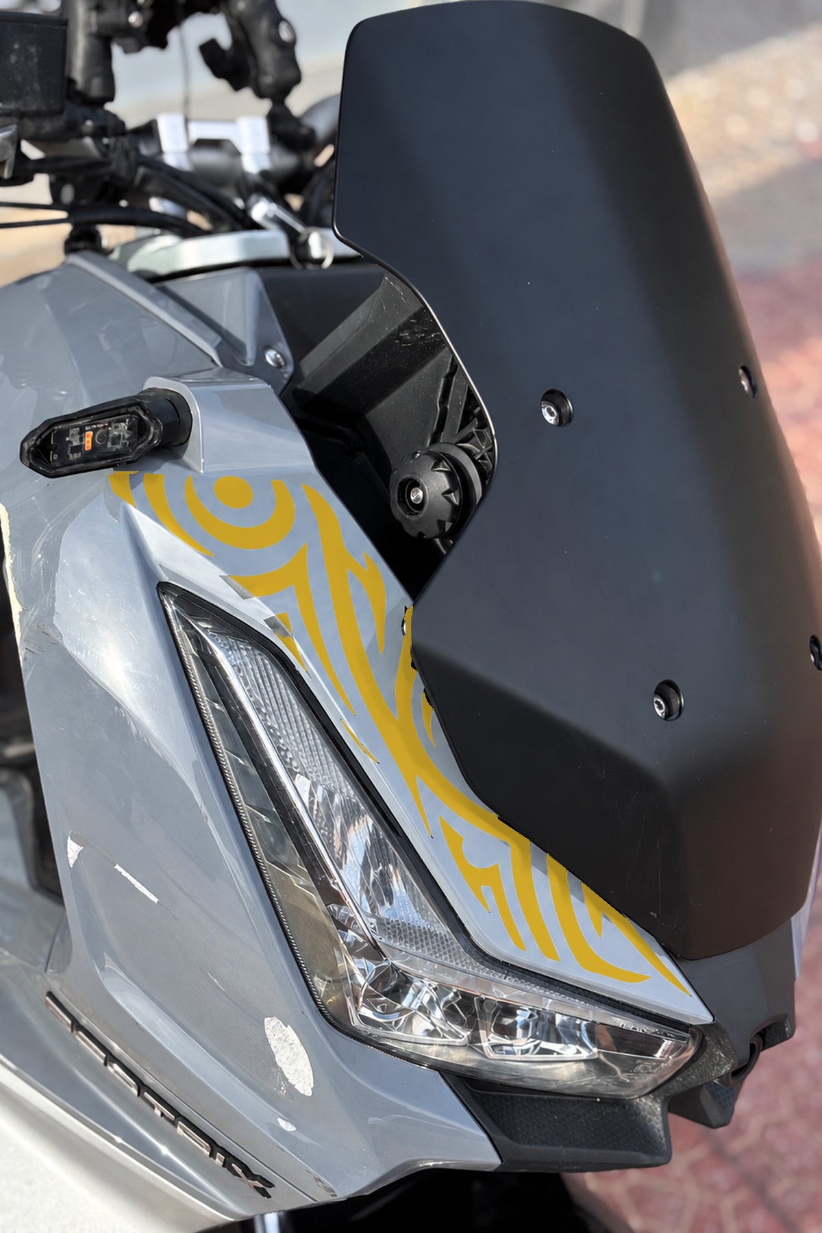 Arora Beatrix Scooter Ön Panel Tribal Desen Dövme Sticker