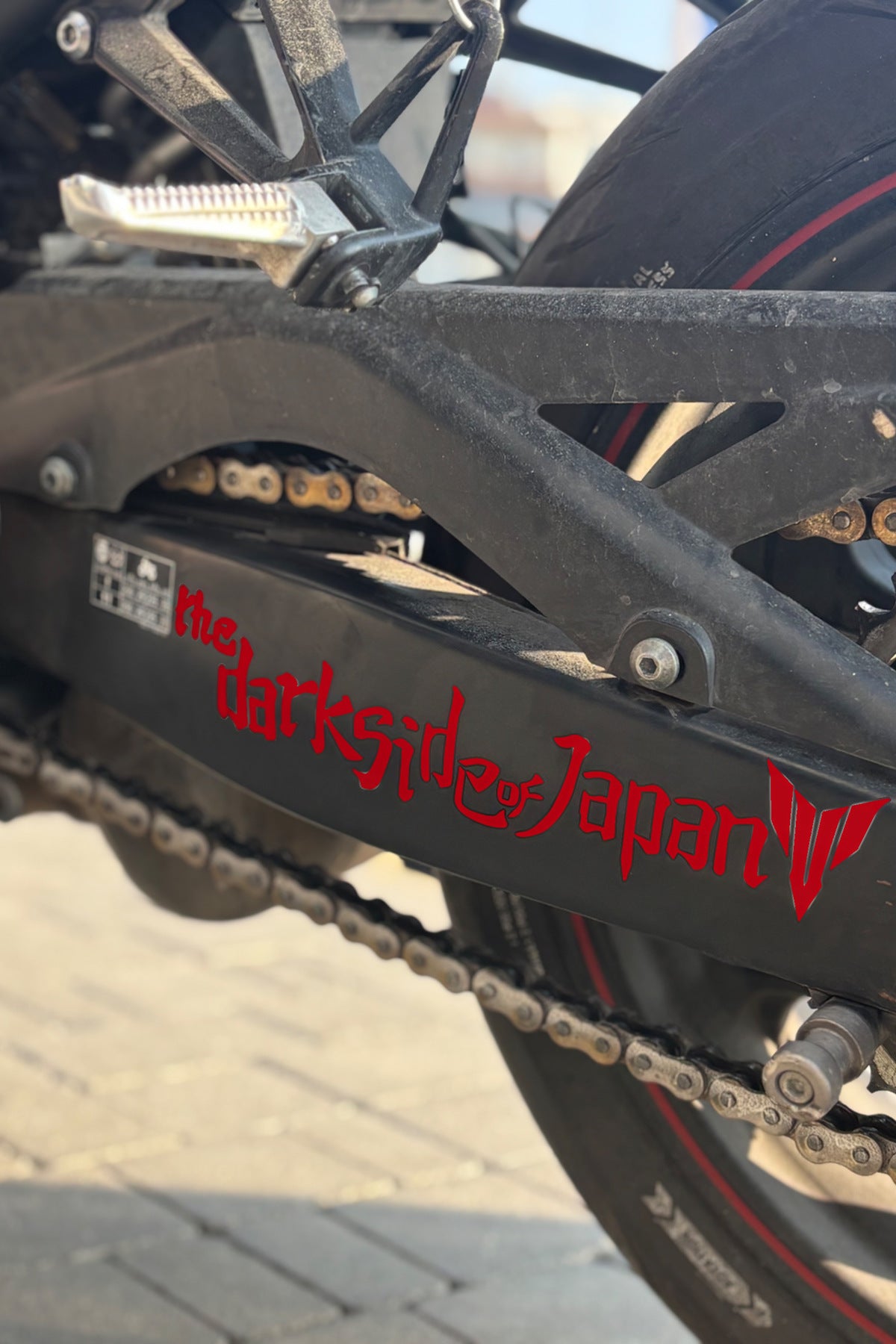 Motosiklet Yan Şase için Eğik The Dark Side of Japan Sticker Etiket