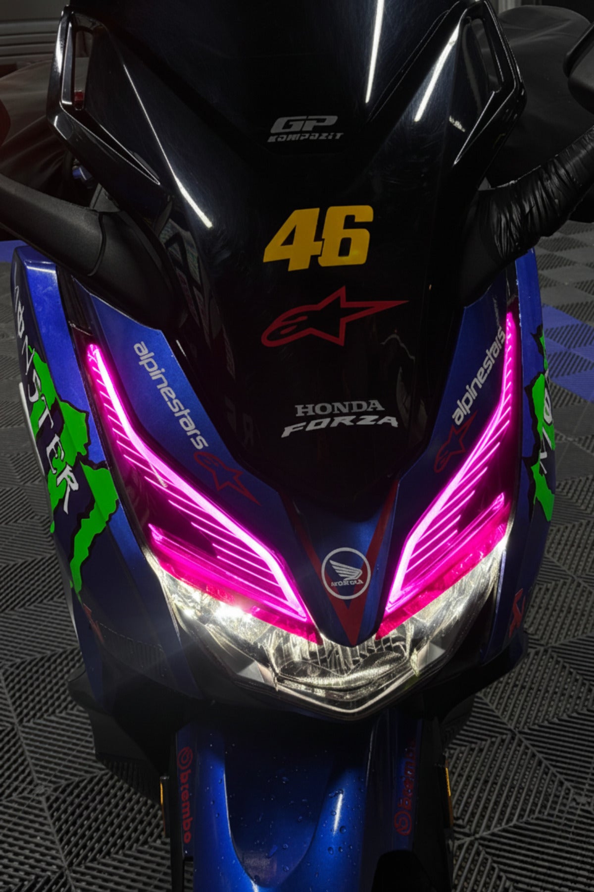 Honda Forza 2018-2022 Yılları için Far Tasarım Far Sticker Etiket