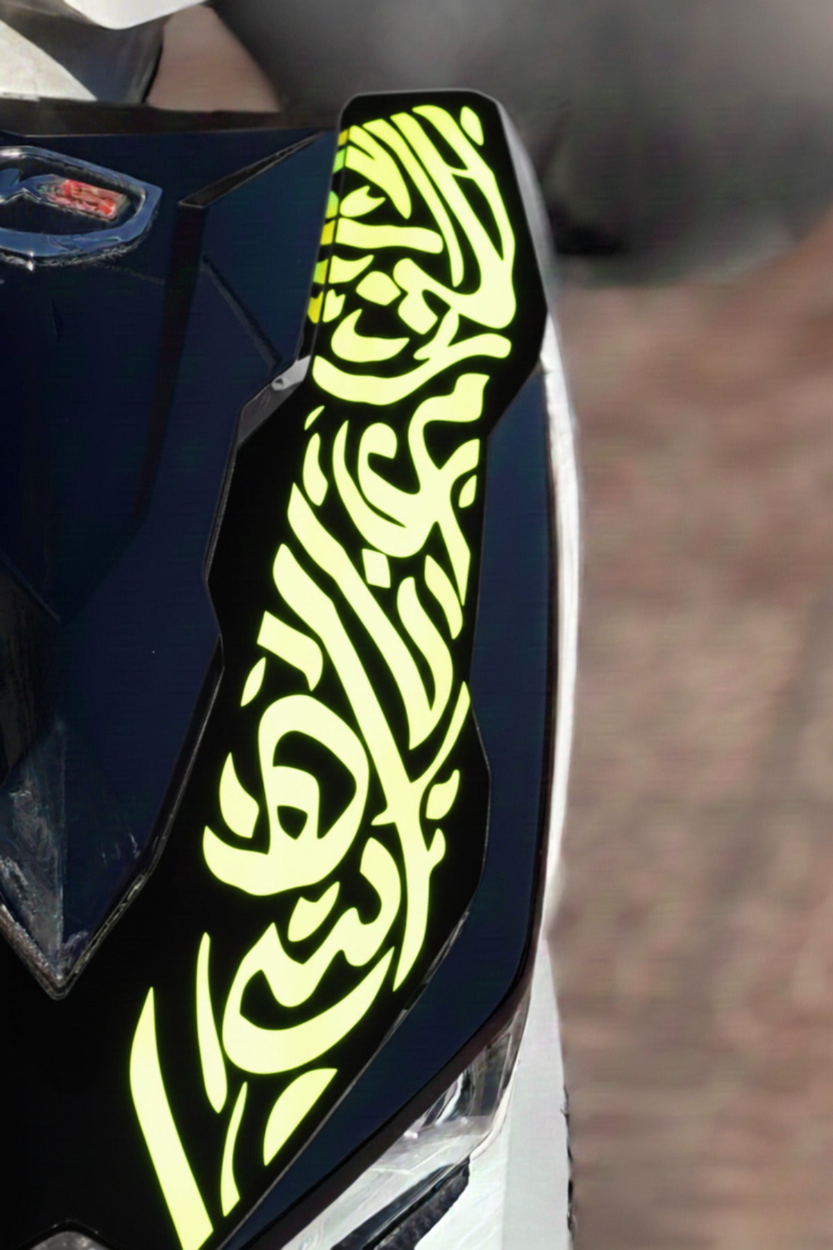 RKS VRS125 Uyumlu Far Üstü Tribal Kaligraf Sticker Etiket (Kesme Biçmesiz Tam Uyumlu)