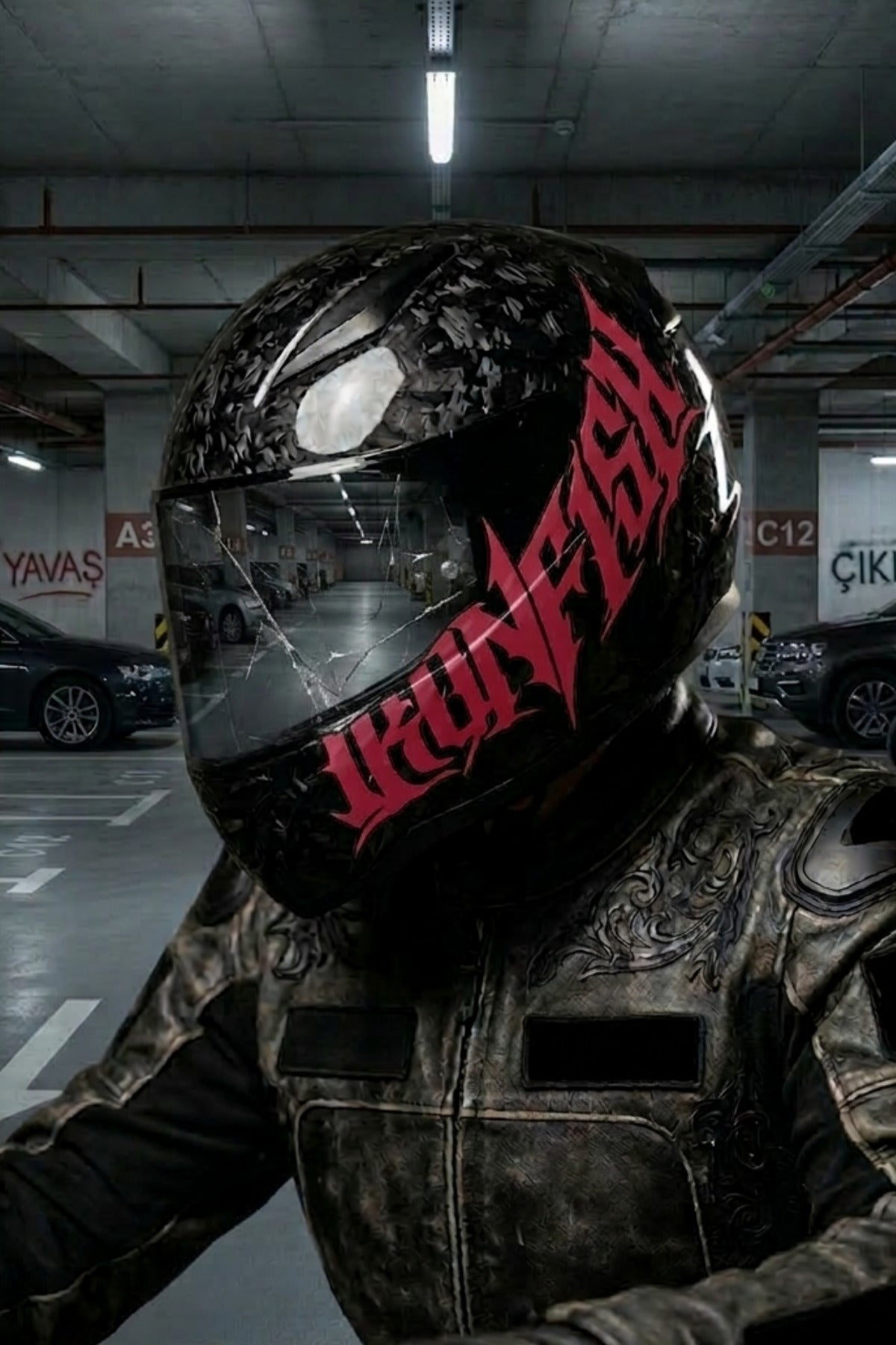 Motosiklet Kaskı ve Motor için Gotik Yazı Tipiyle IRONFISH Sticker Etiket (1 Adet)